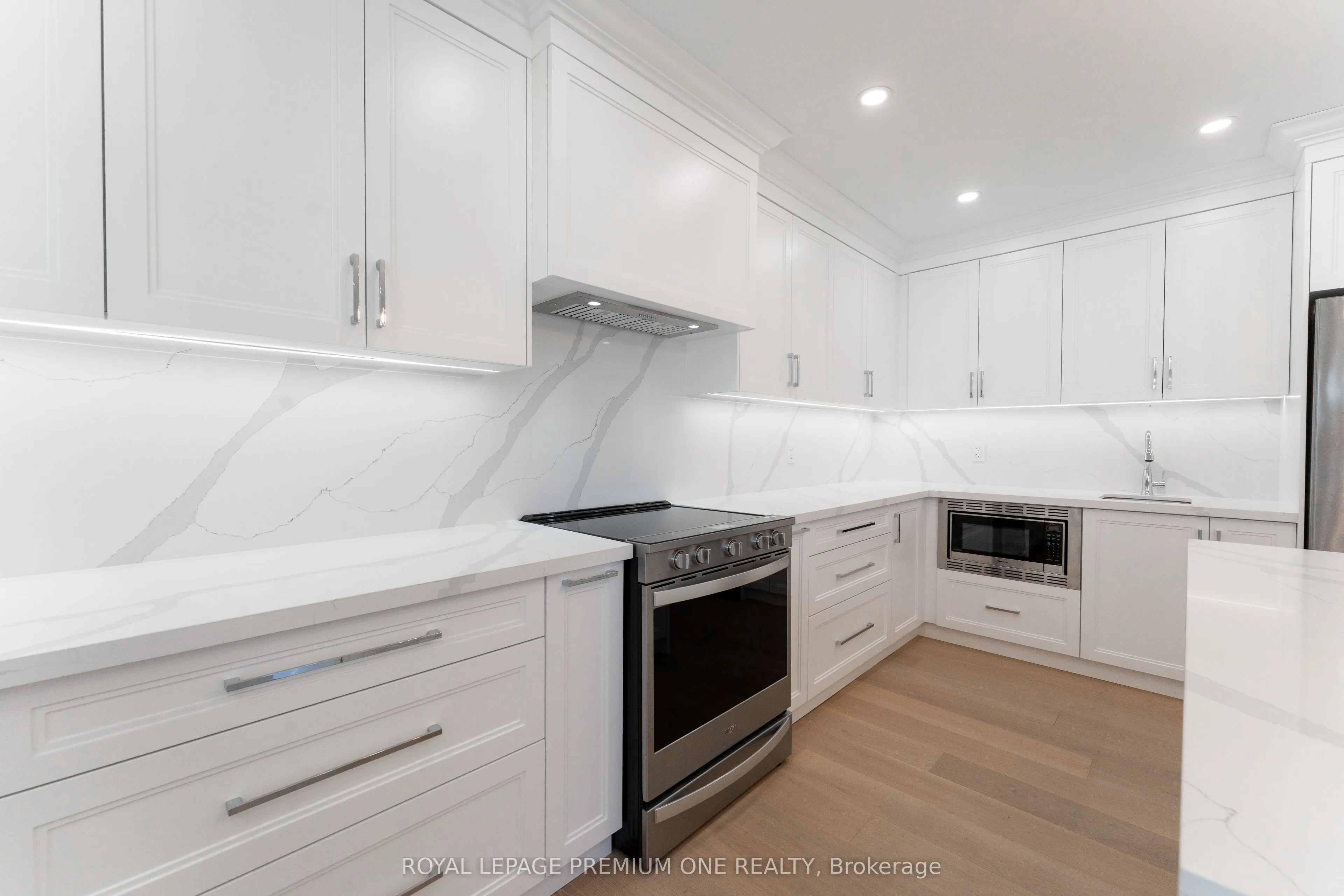 286 Waterloo Avenue