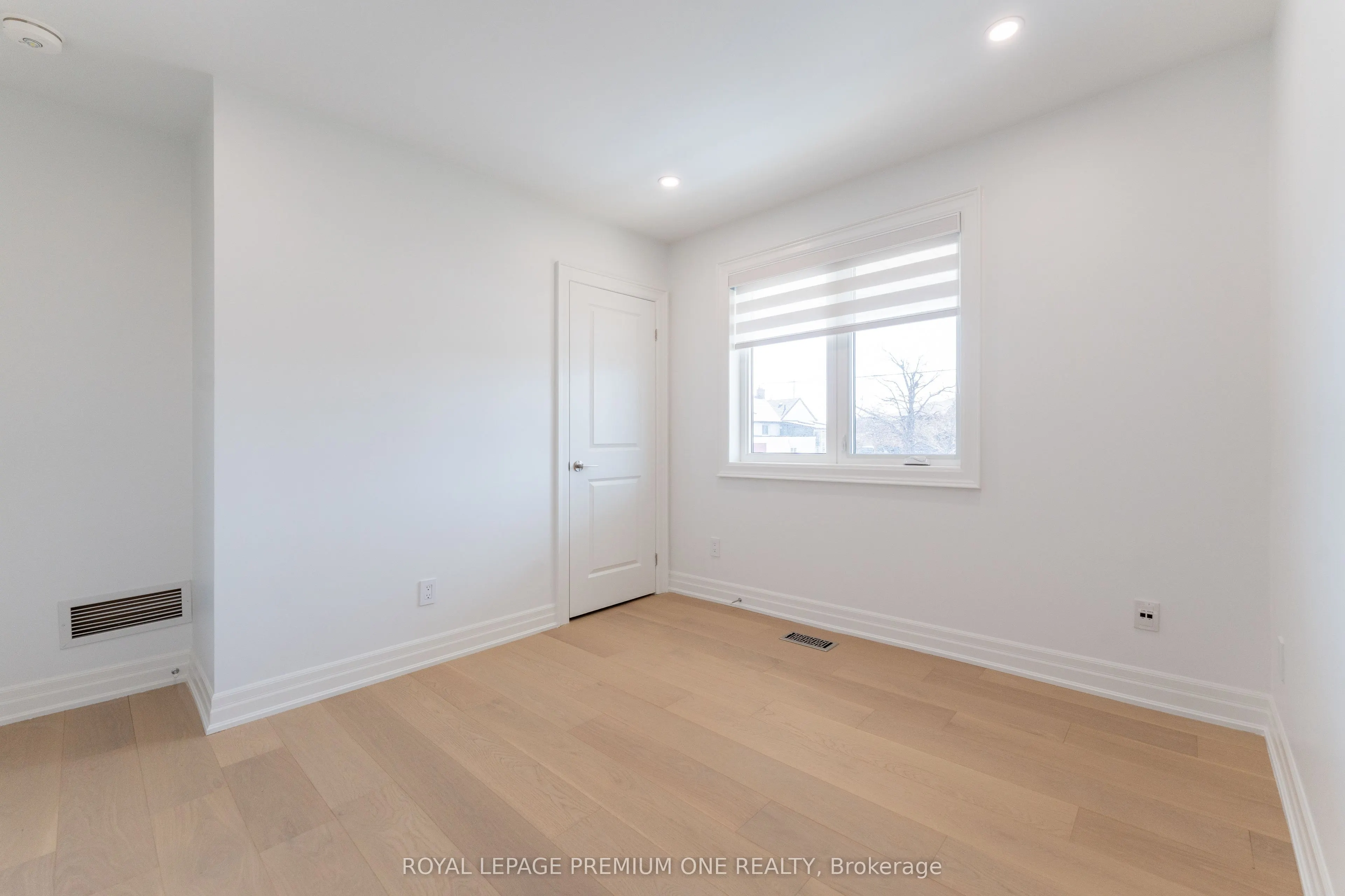 286 Waterloo Avenue