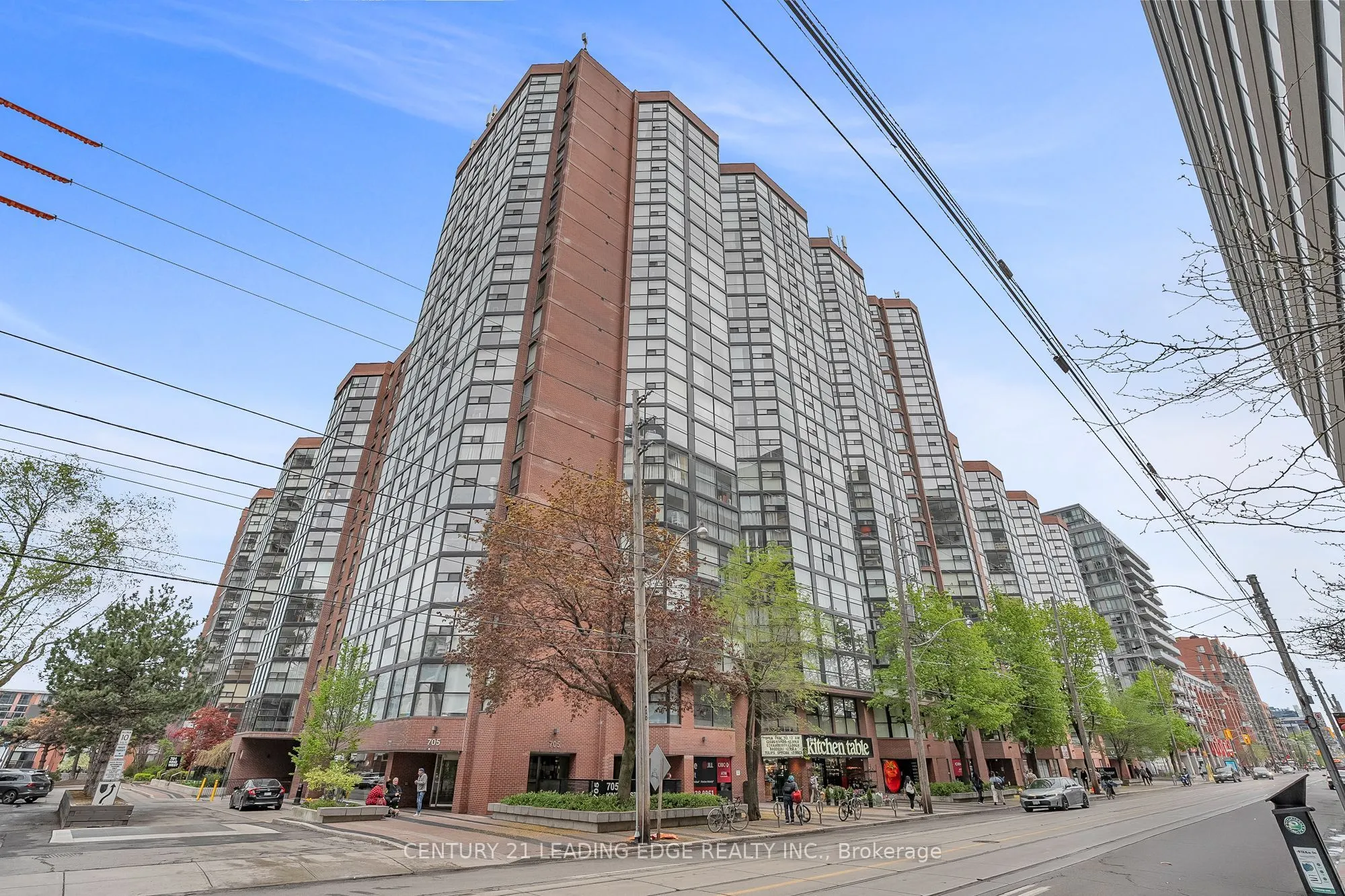 705 King Street W, #805