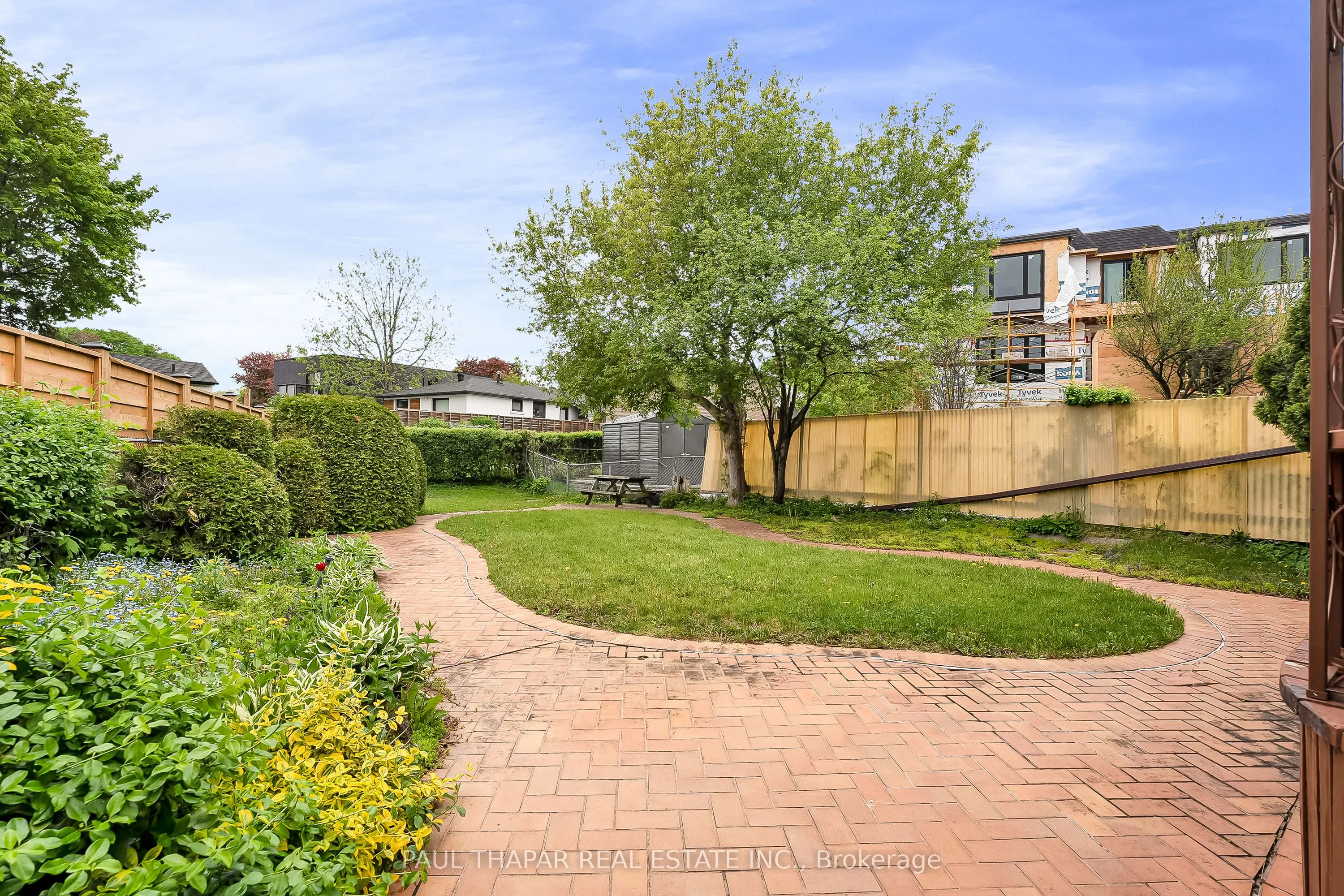 64 Grove Park Crescent