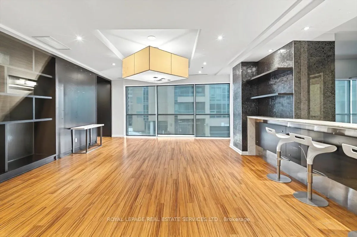 100 Western Battery Road, #405