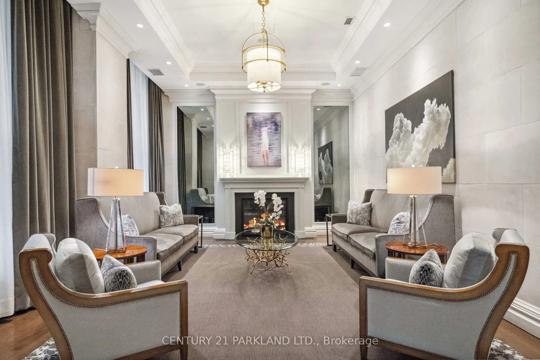 155 St Clair Avenue W, #409