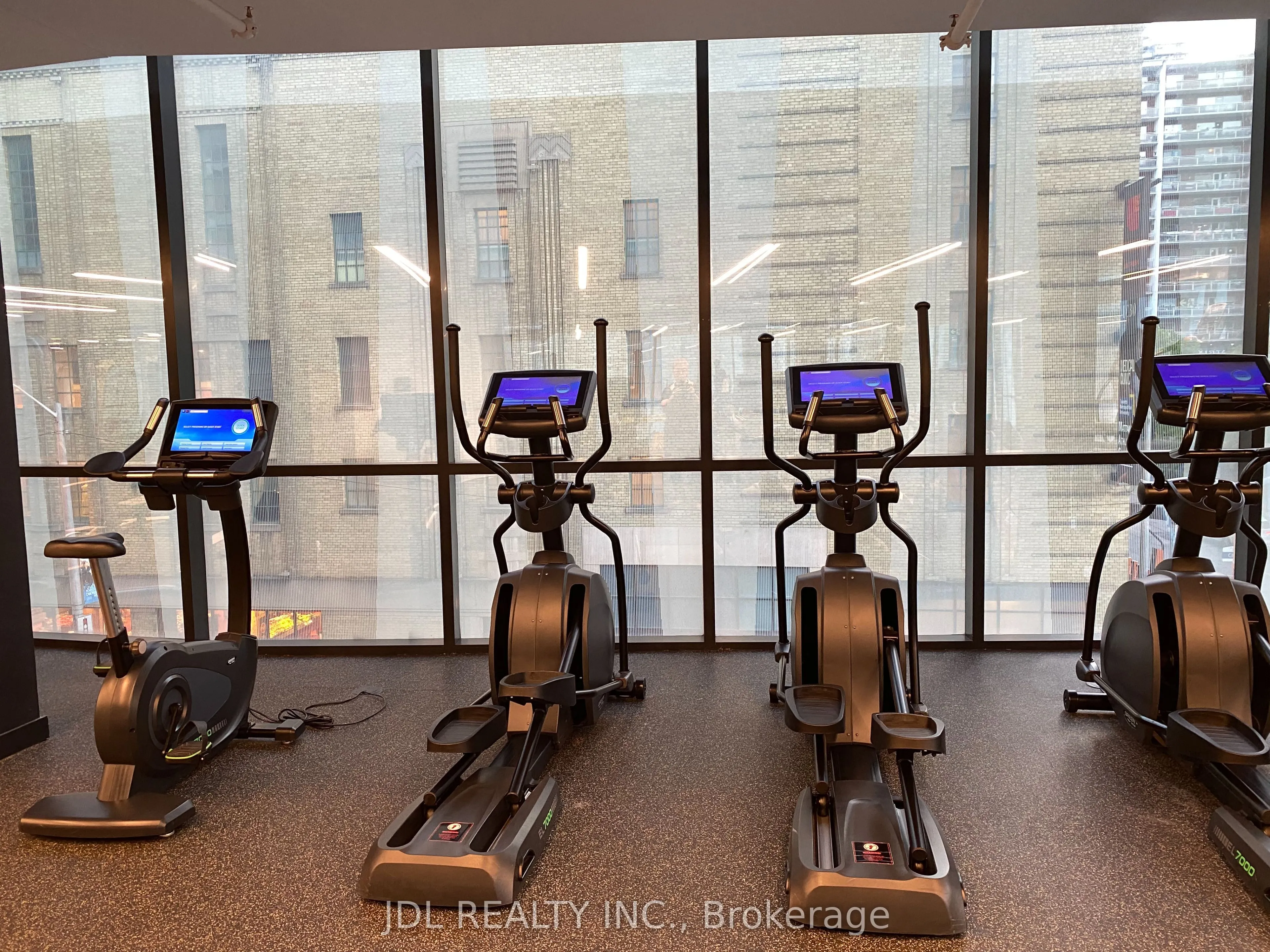85 Wood Street E, #3315