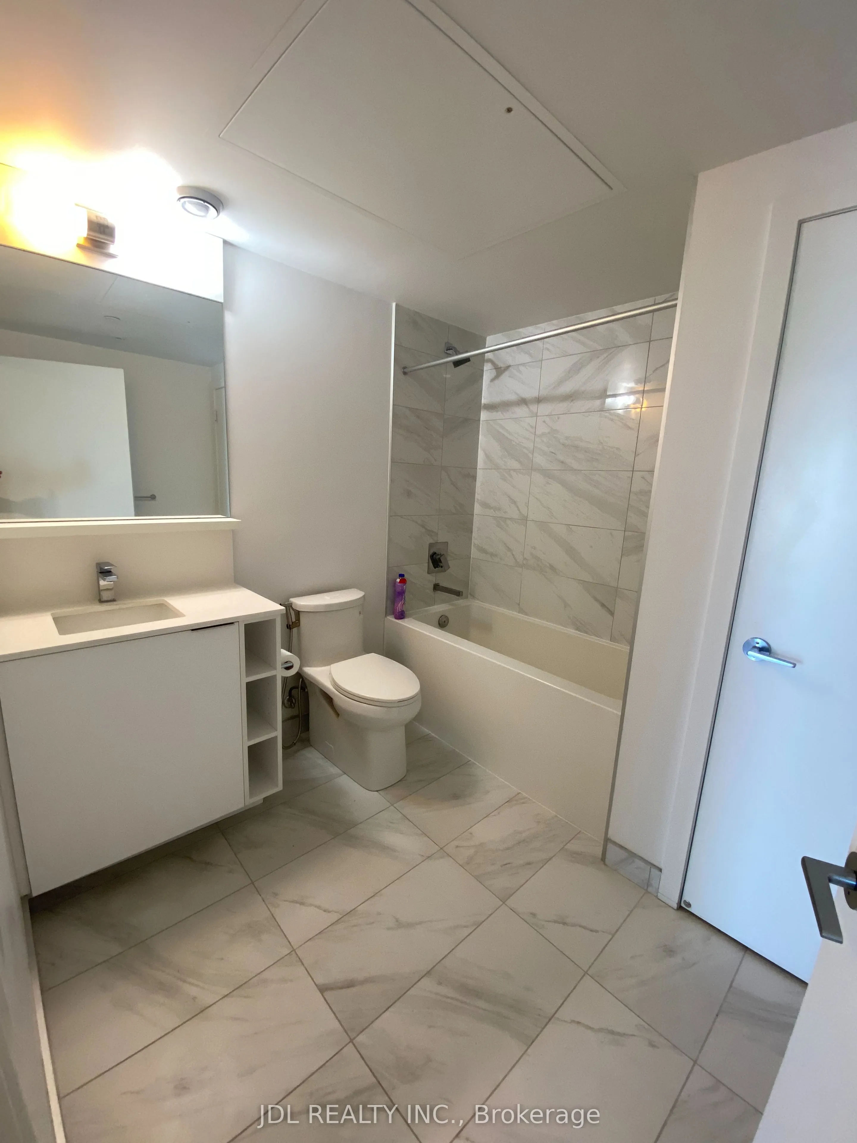 85 Wood Street E, #3315