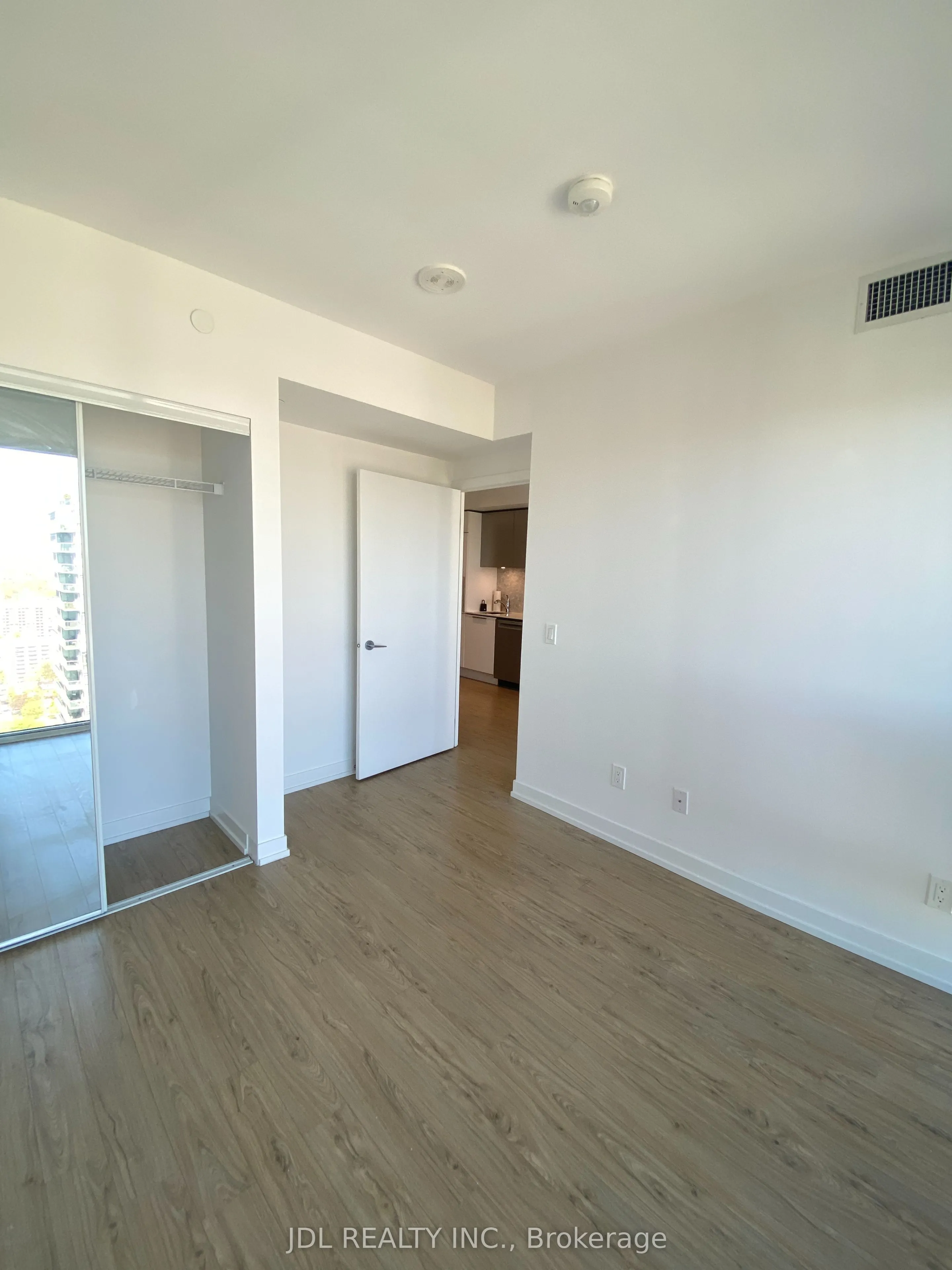85 Wood Street E, #3315