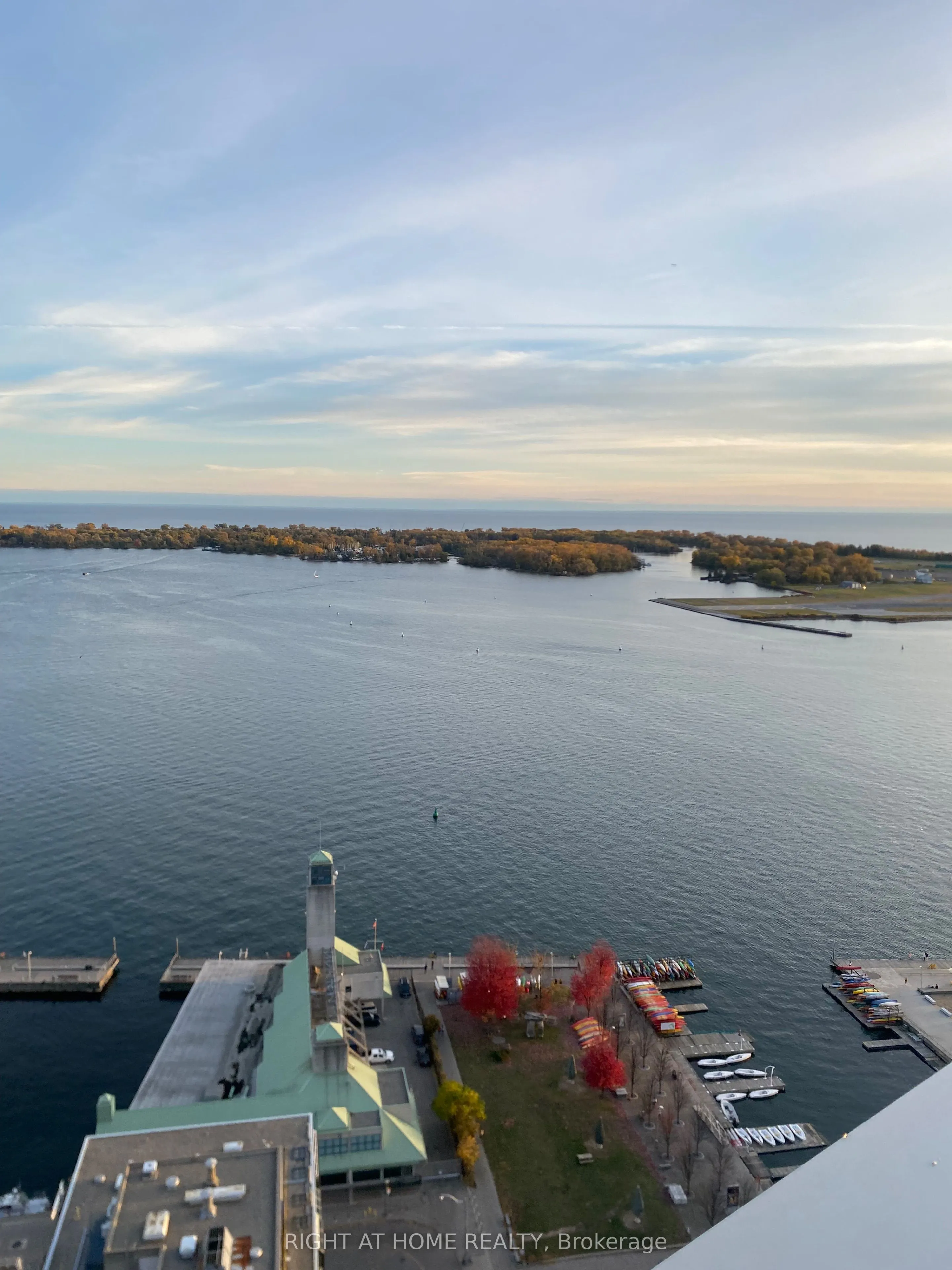 270 Queens Quay W, #3008