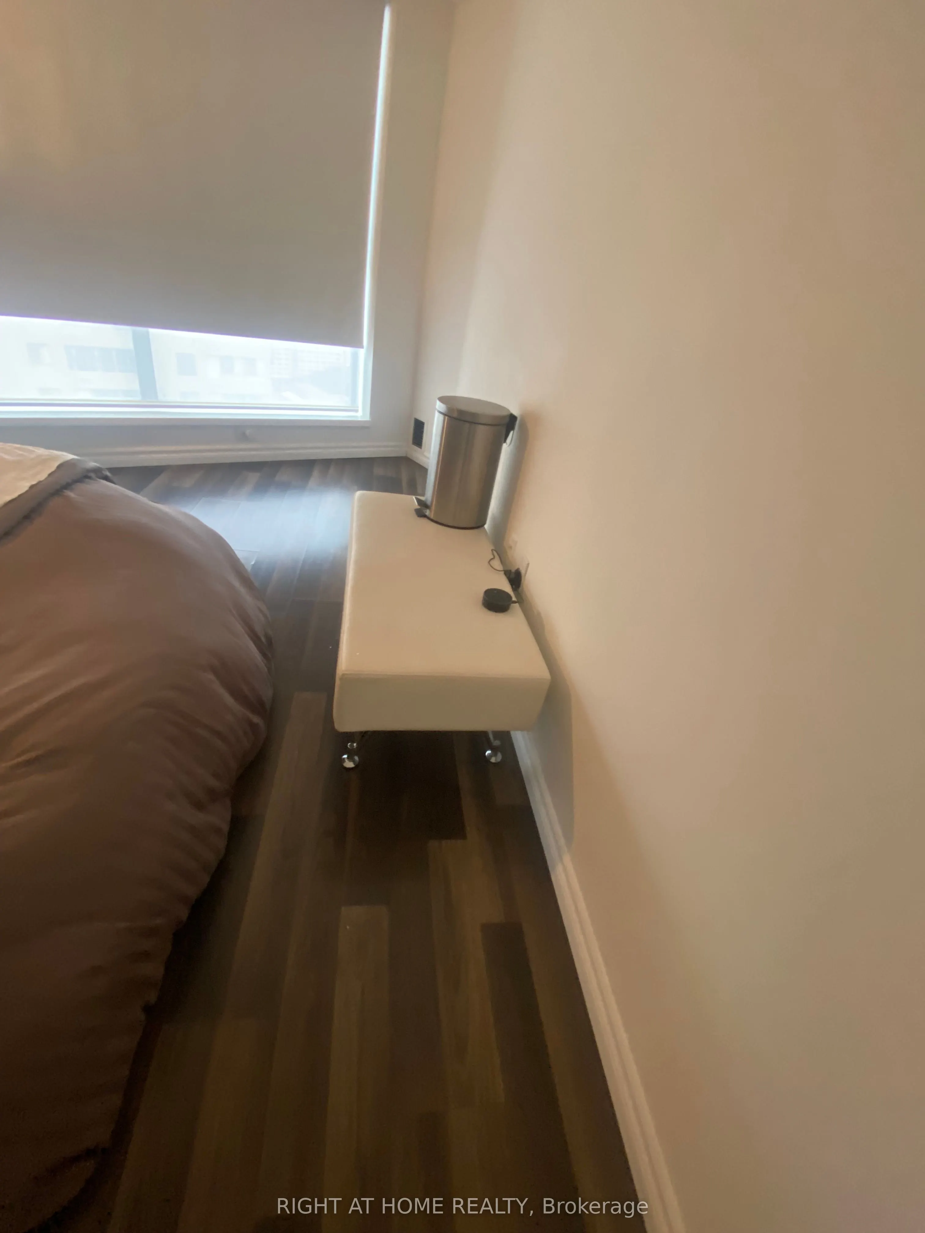 270 Queens Quay W, #3008