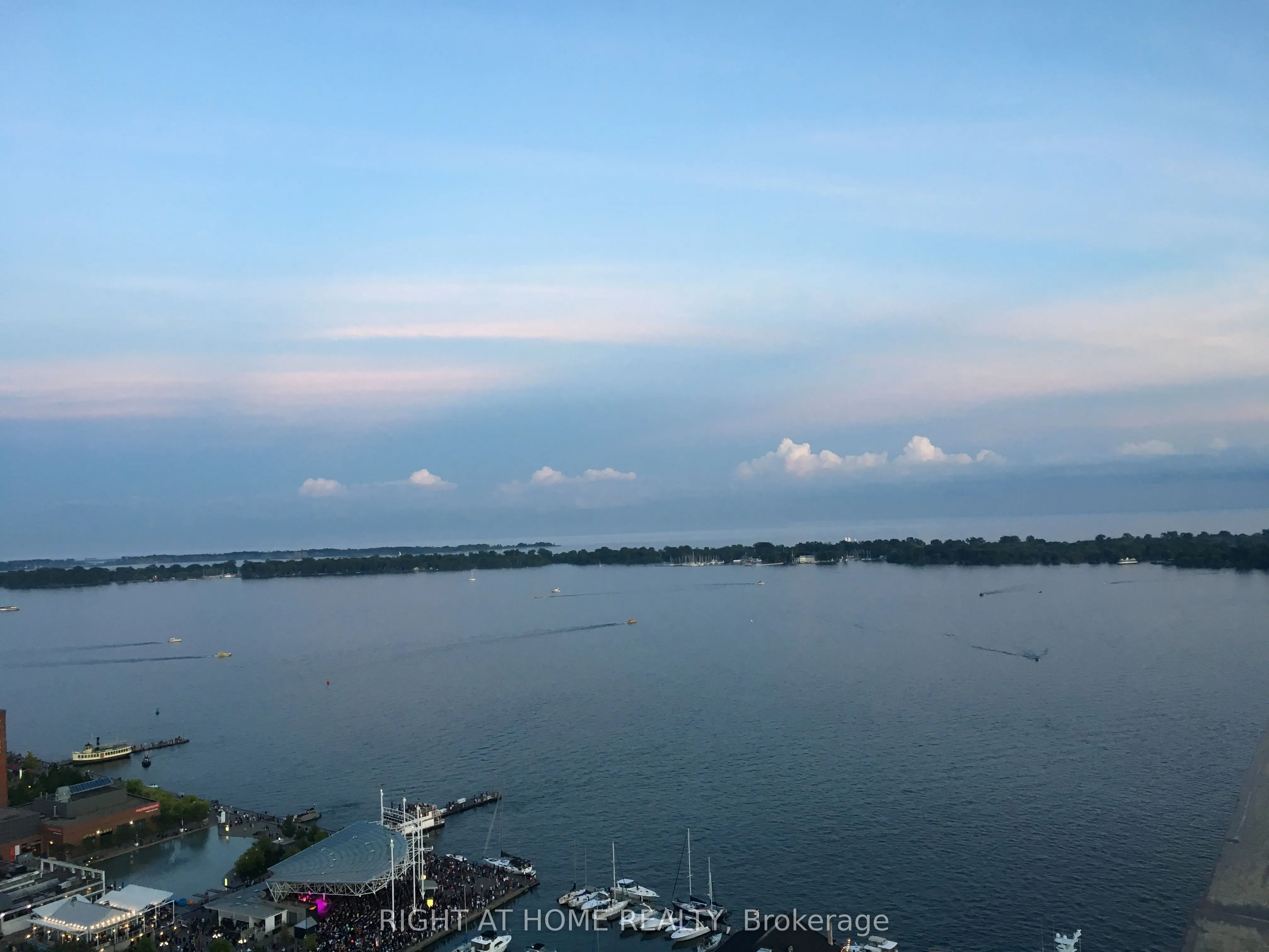 270 Queens Quay W, #3008