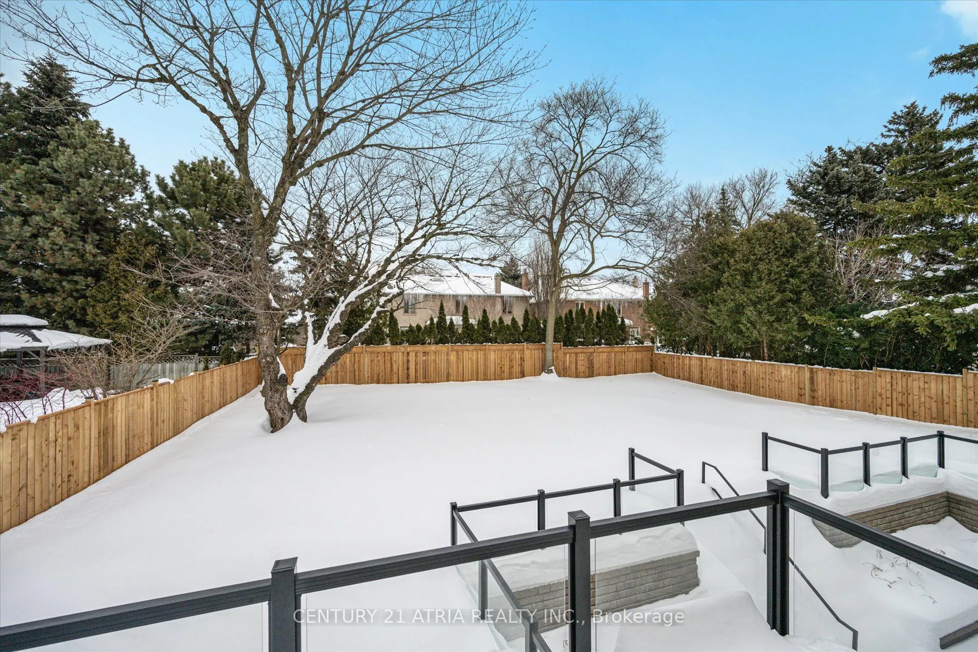 72 Lord Seaton Road