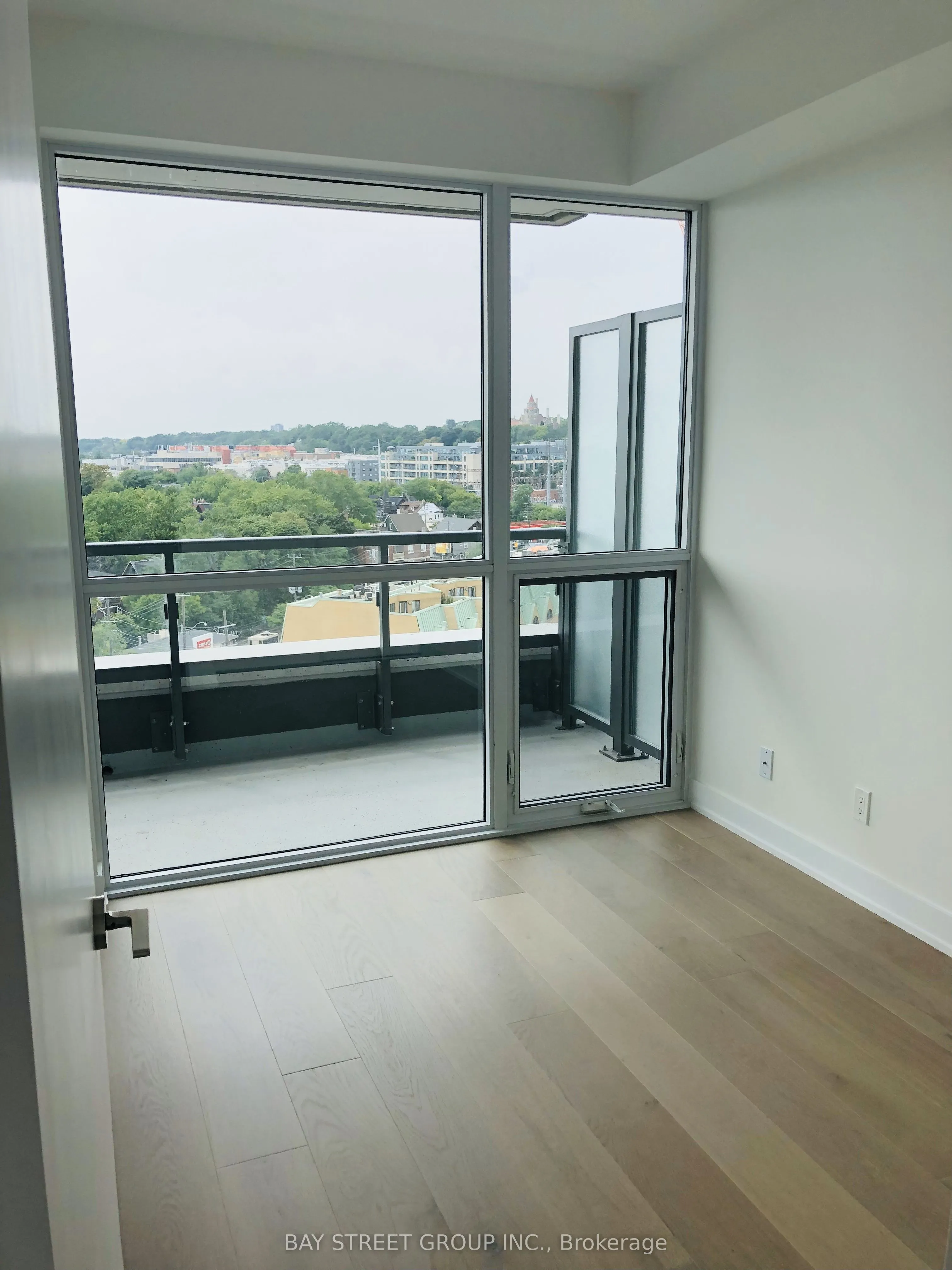 181 Bedford Road, #1001
