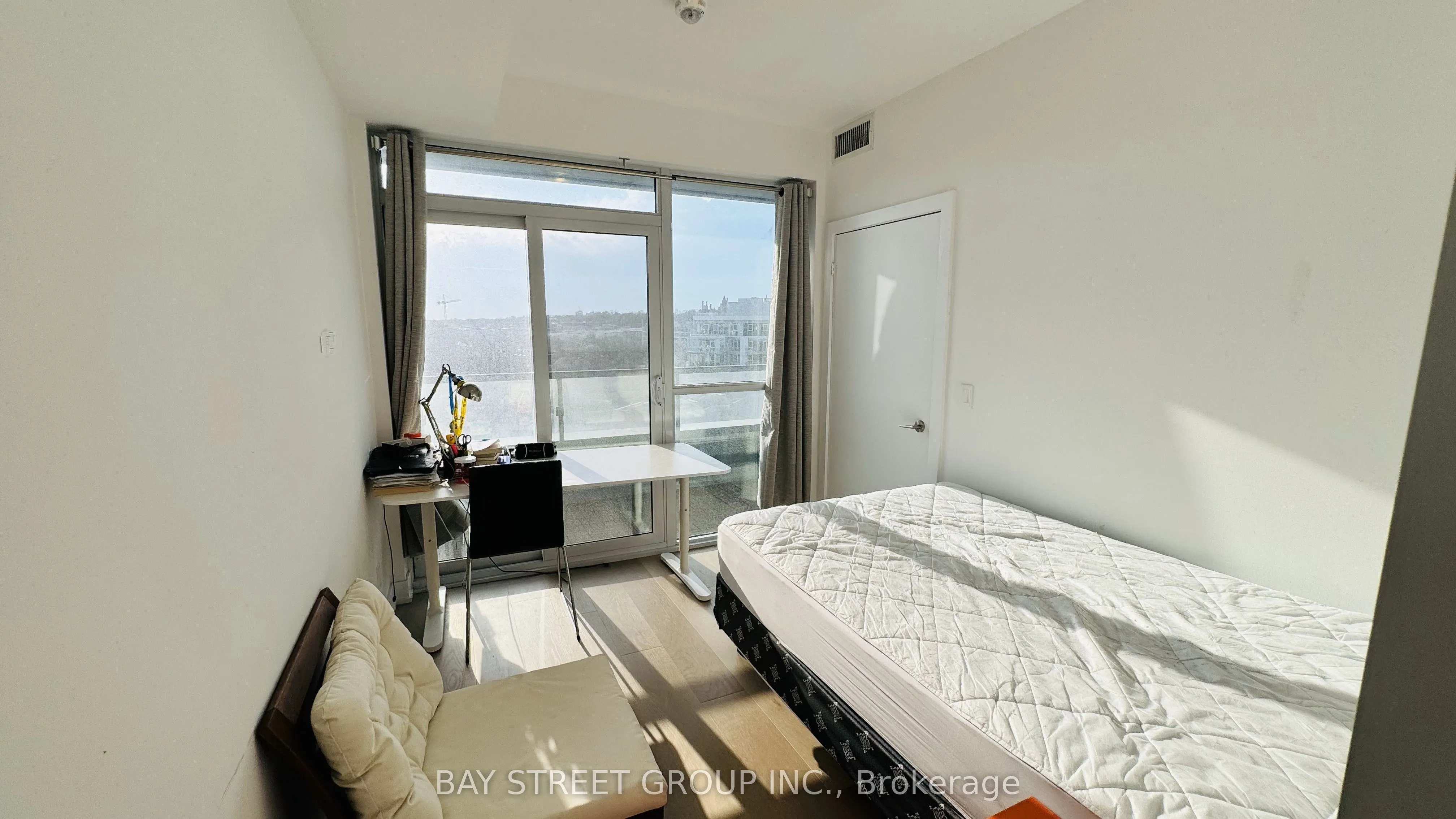 181 Bedford Road, #1001