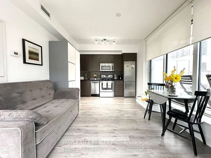 88 Sheppard Avenue E, #312