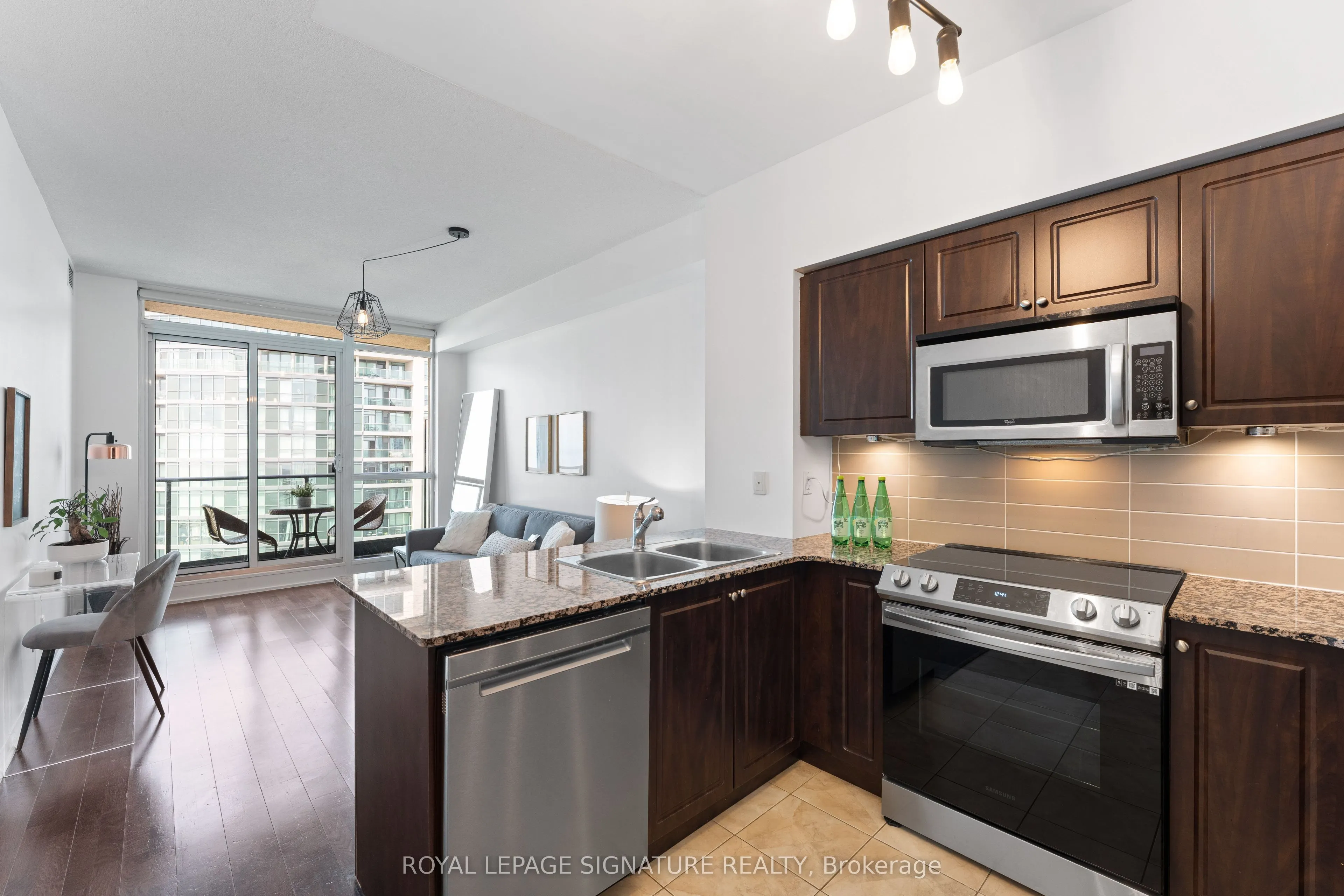 215 Fort York Boulevard, #3407
