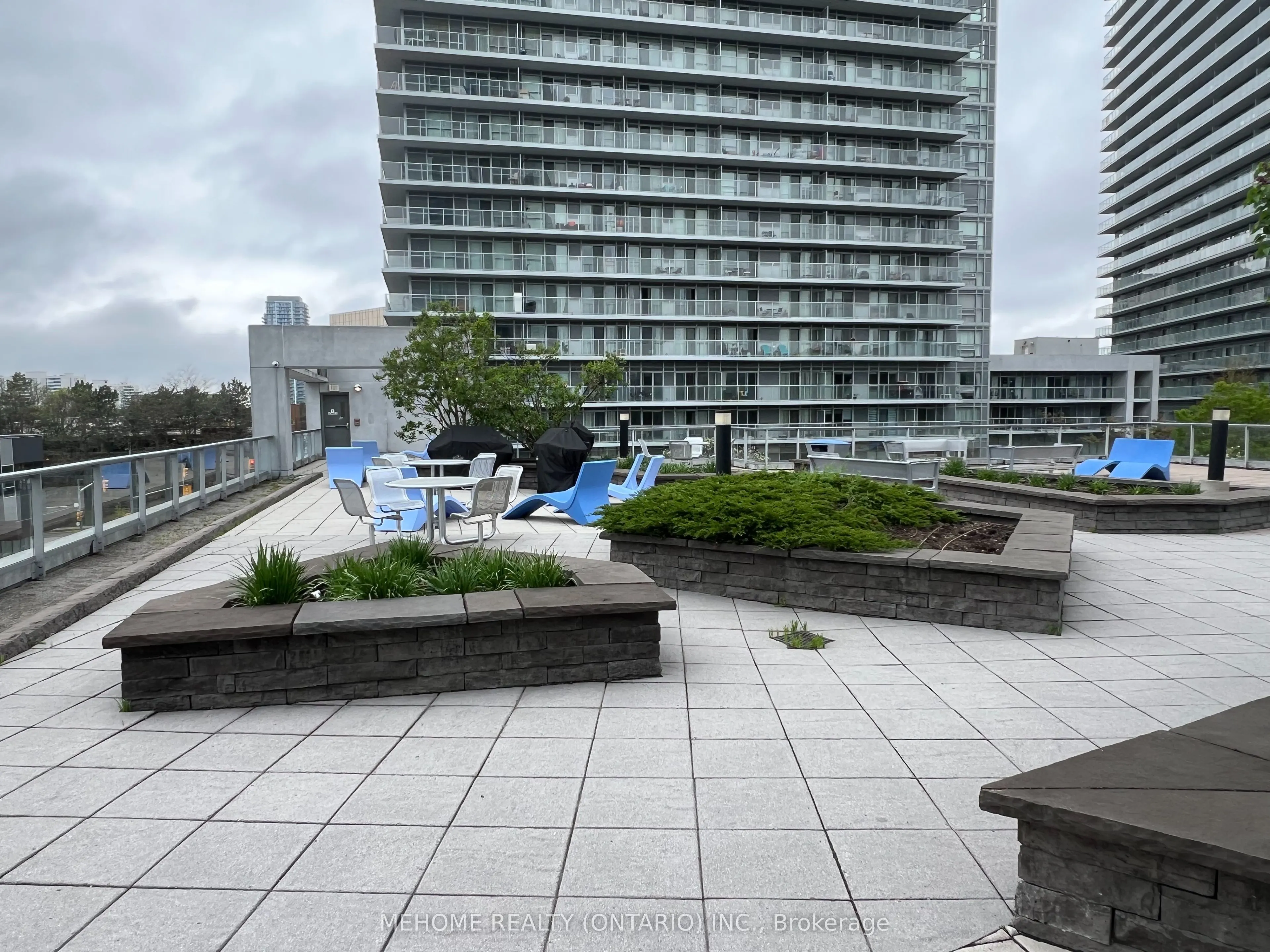 275 Yorkland Road, #2610