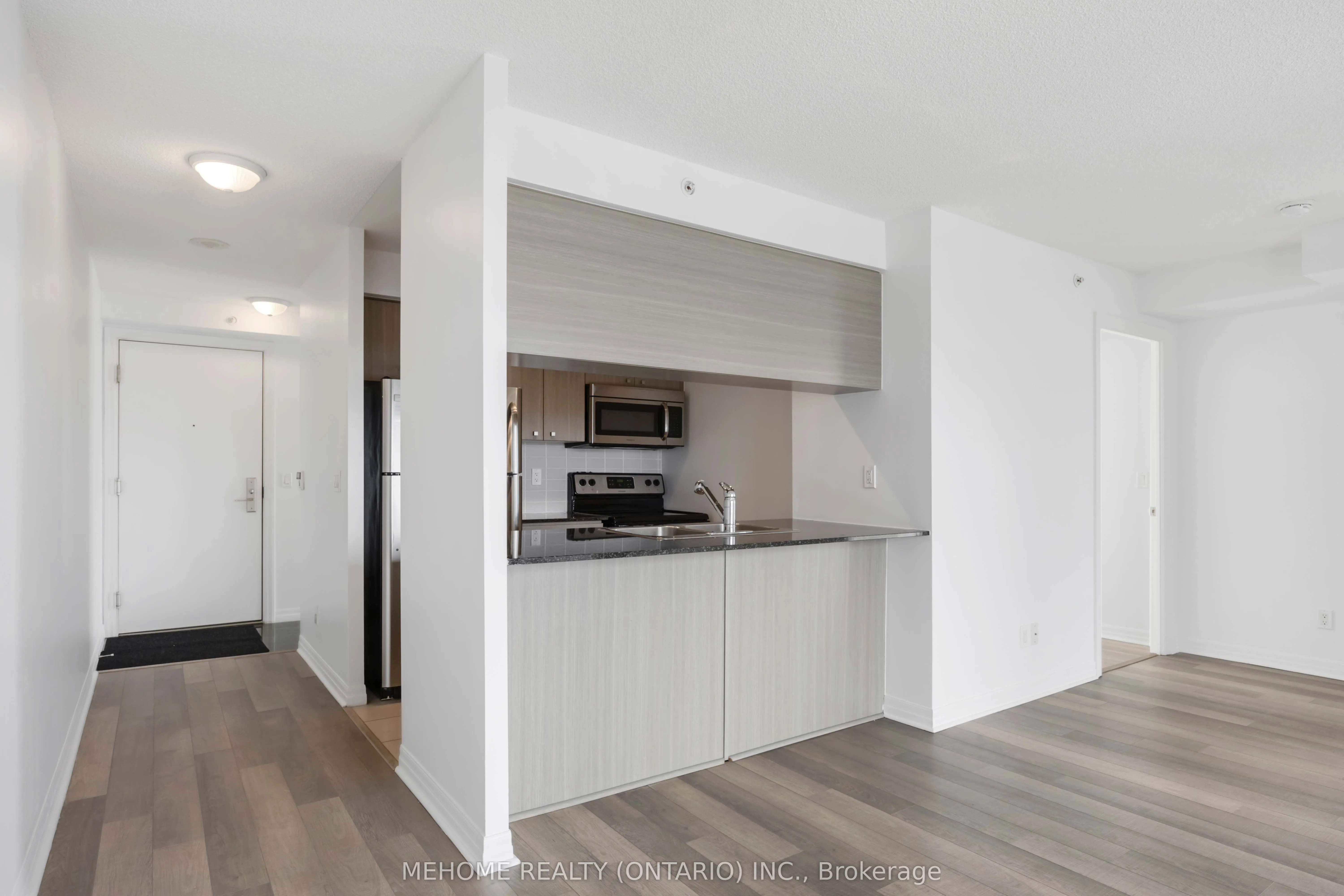 275 Yorkland Road, #2610