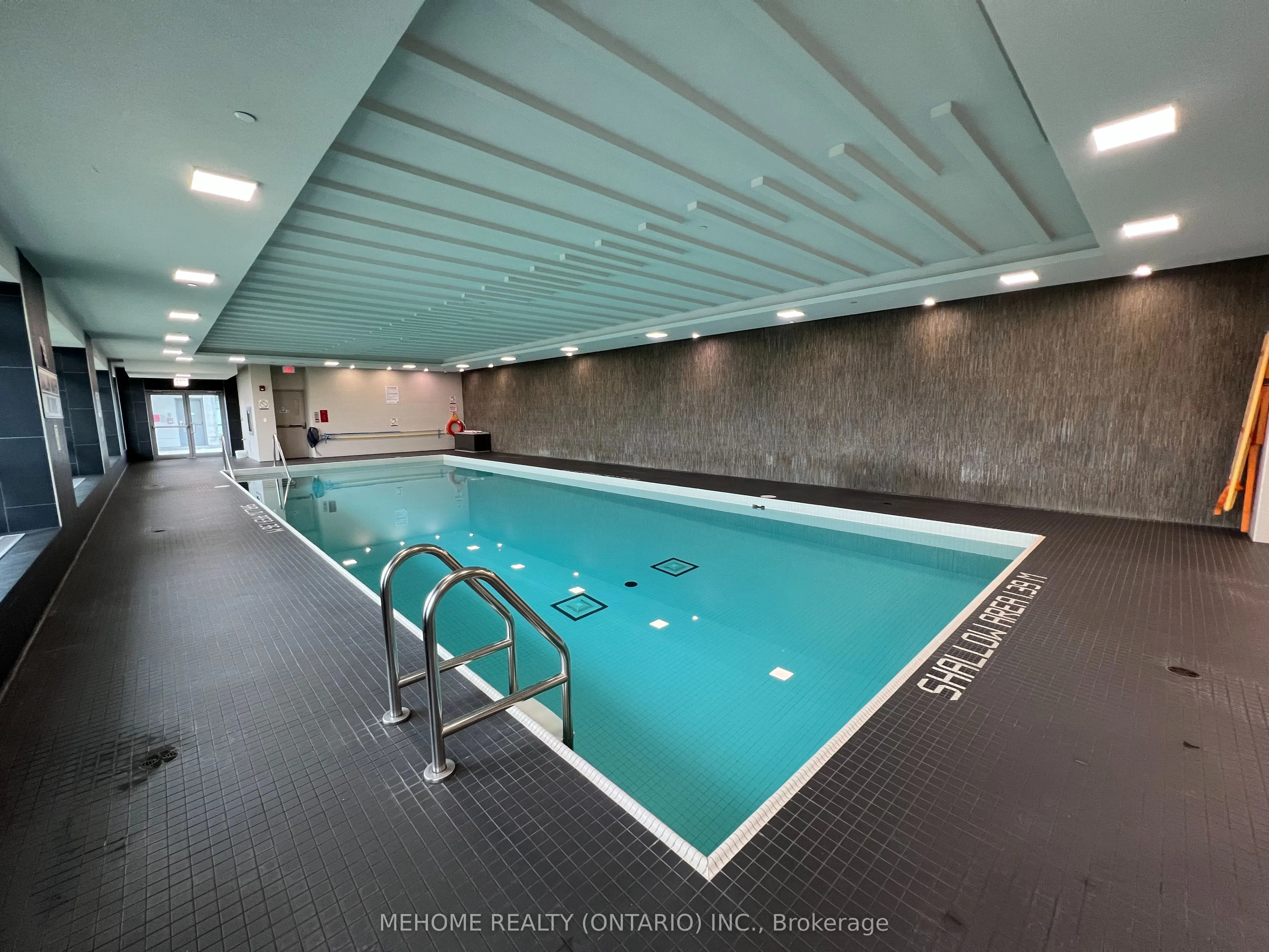 275 Yorkland Road, #2610