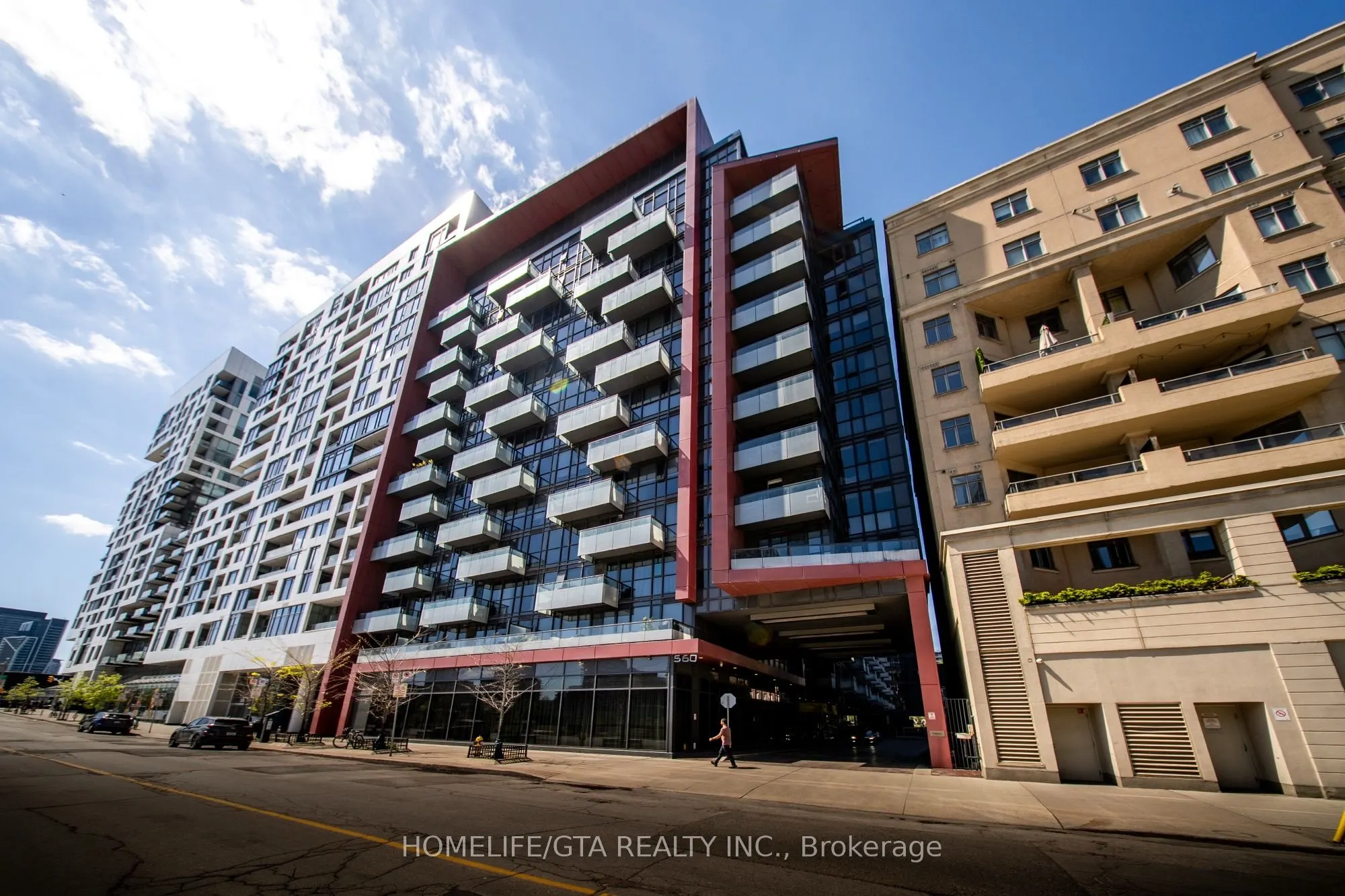 560 Front Street W, #1027