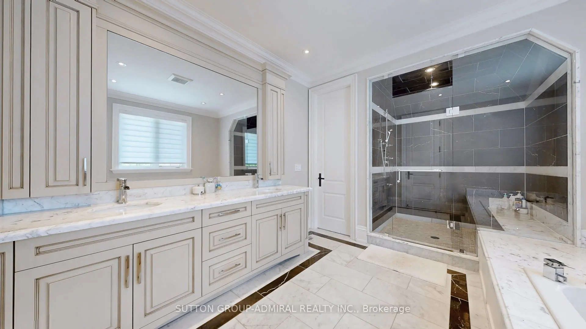 114 Reiner Road