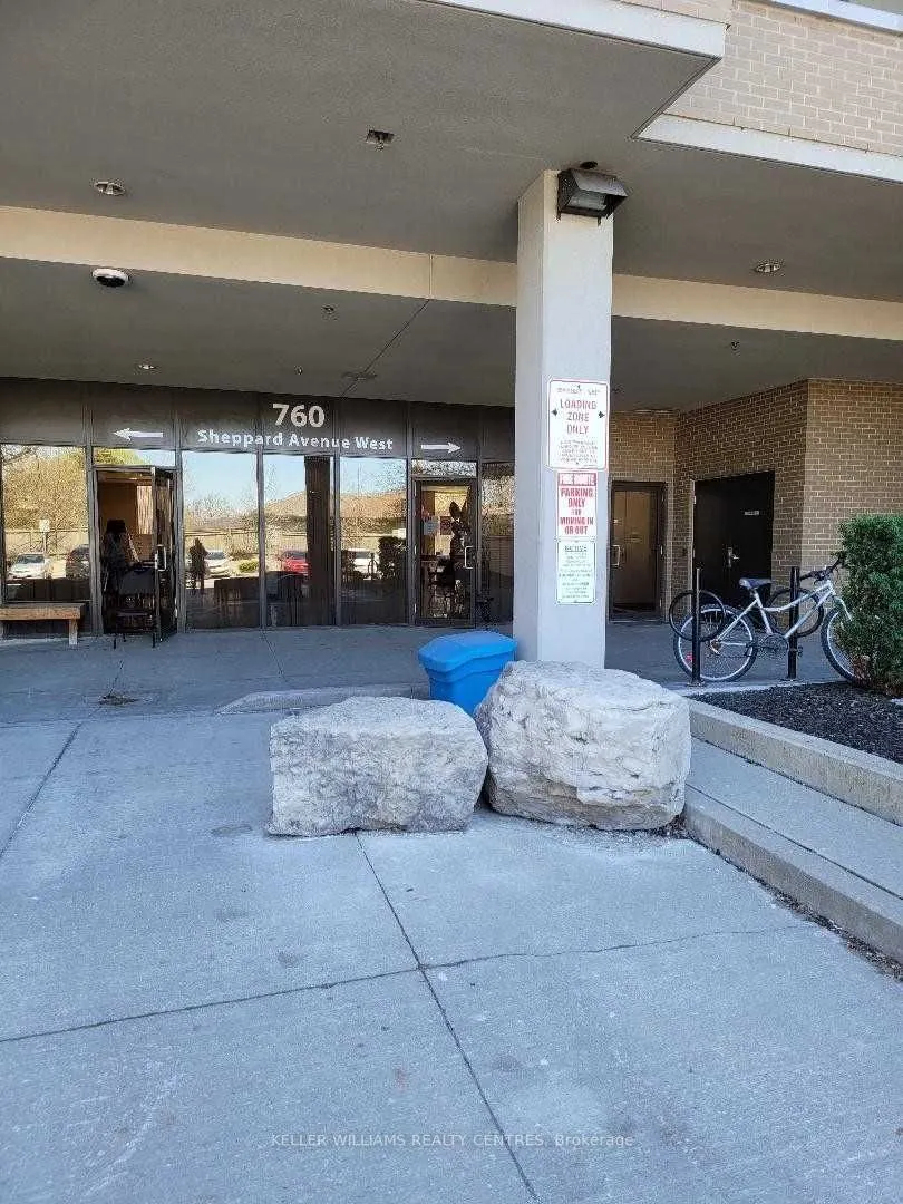 760 Sheppard Avenue W, #410