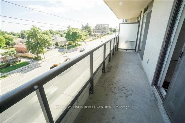 760 Sheppard Avenue W, #410