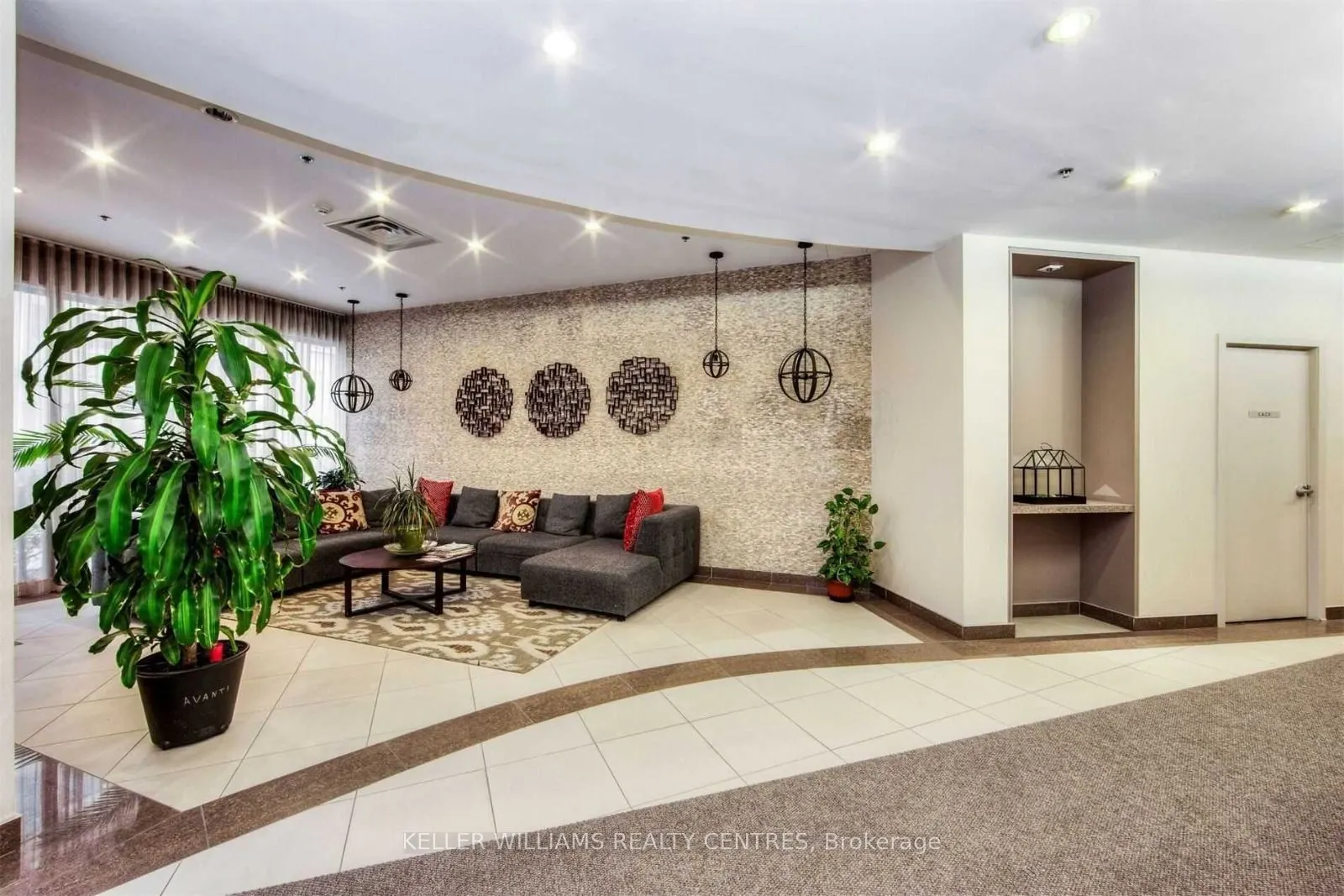760 Sheppard Avenue W, #410