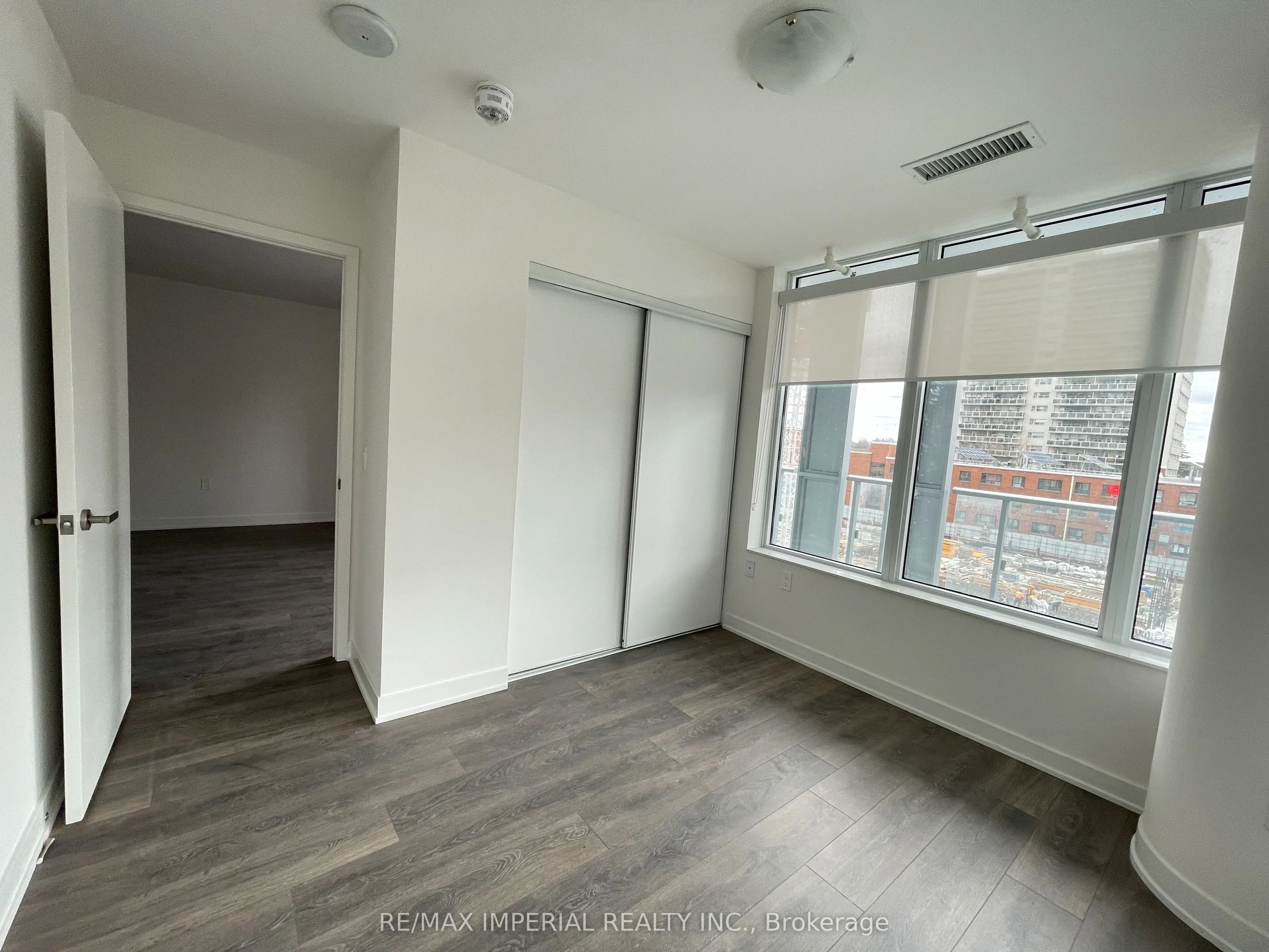 195 Redpath Avenue, #404