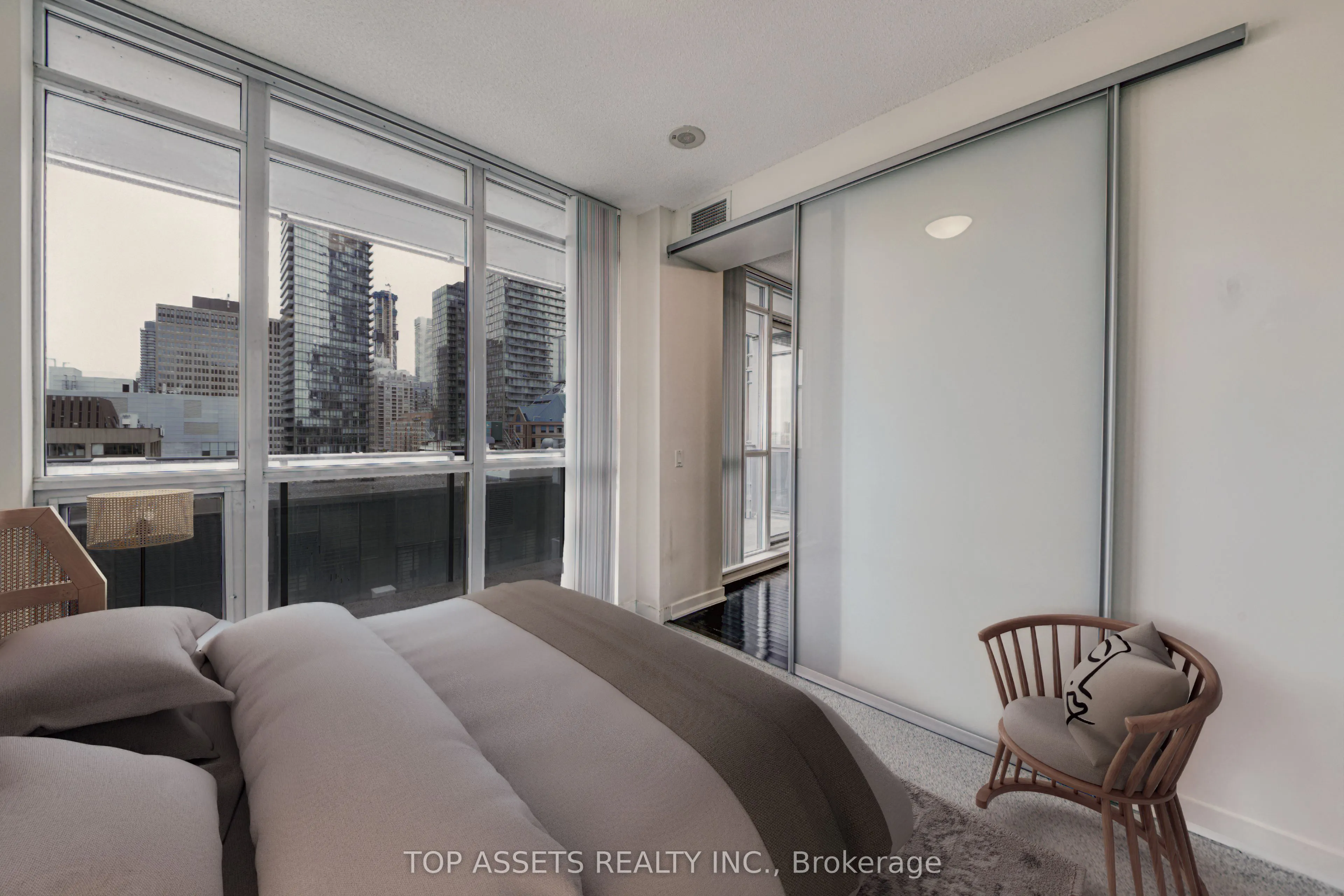 770 Bay Street, #1613