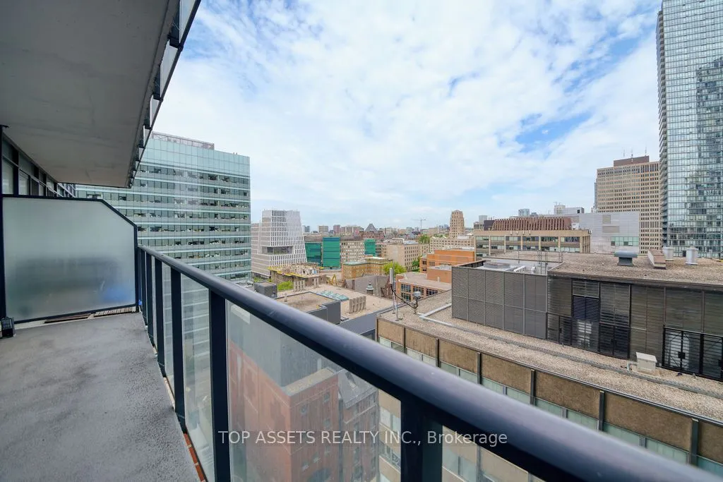 770 Bay Street, #1613