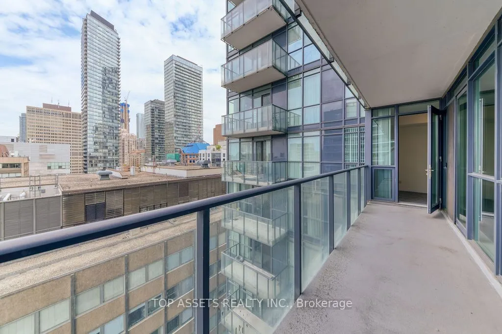 770 Bay Street, #1613