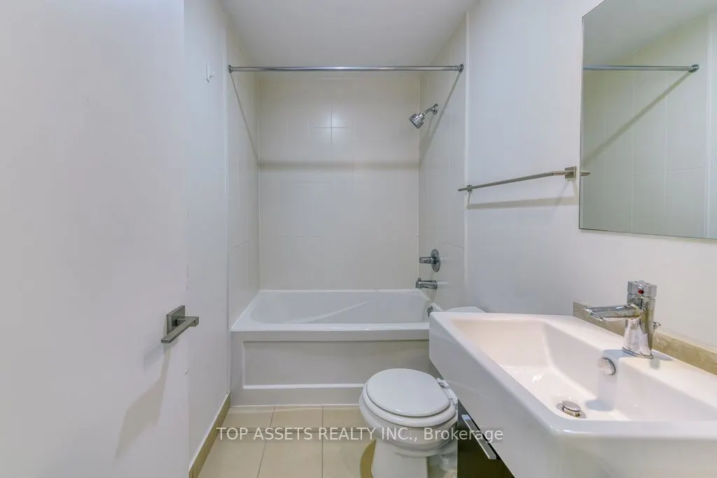 770 Bay Street, #1613