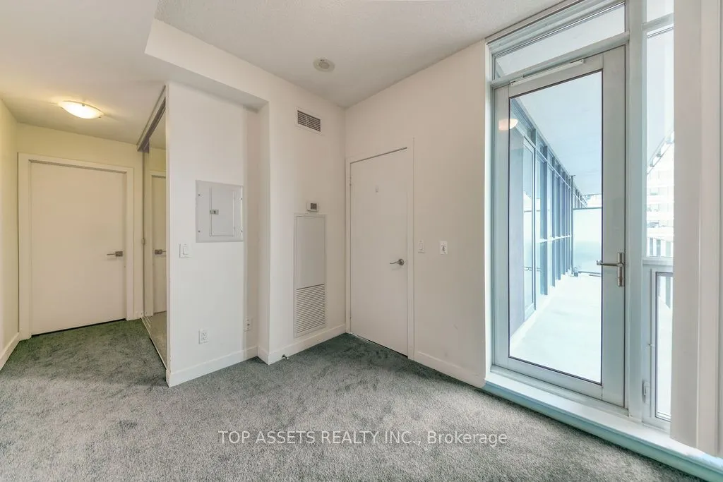 770 Bay Street, #1613