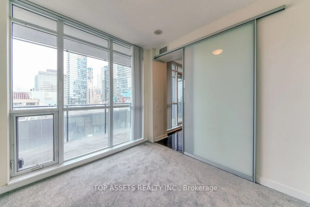 770 Bay Street, #1613