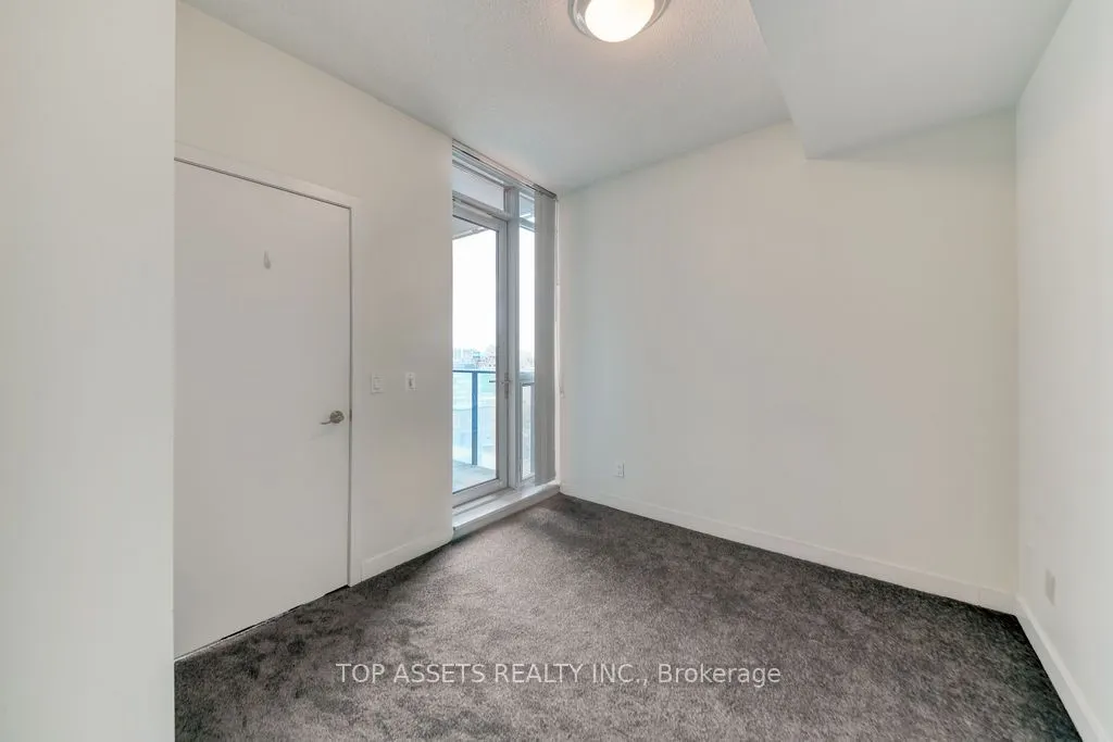 770 Bay Street, #1613