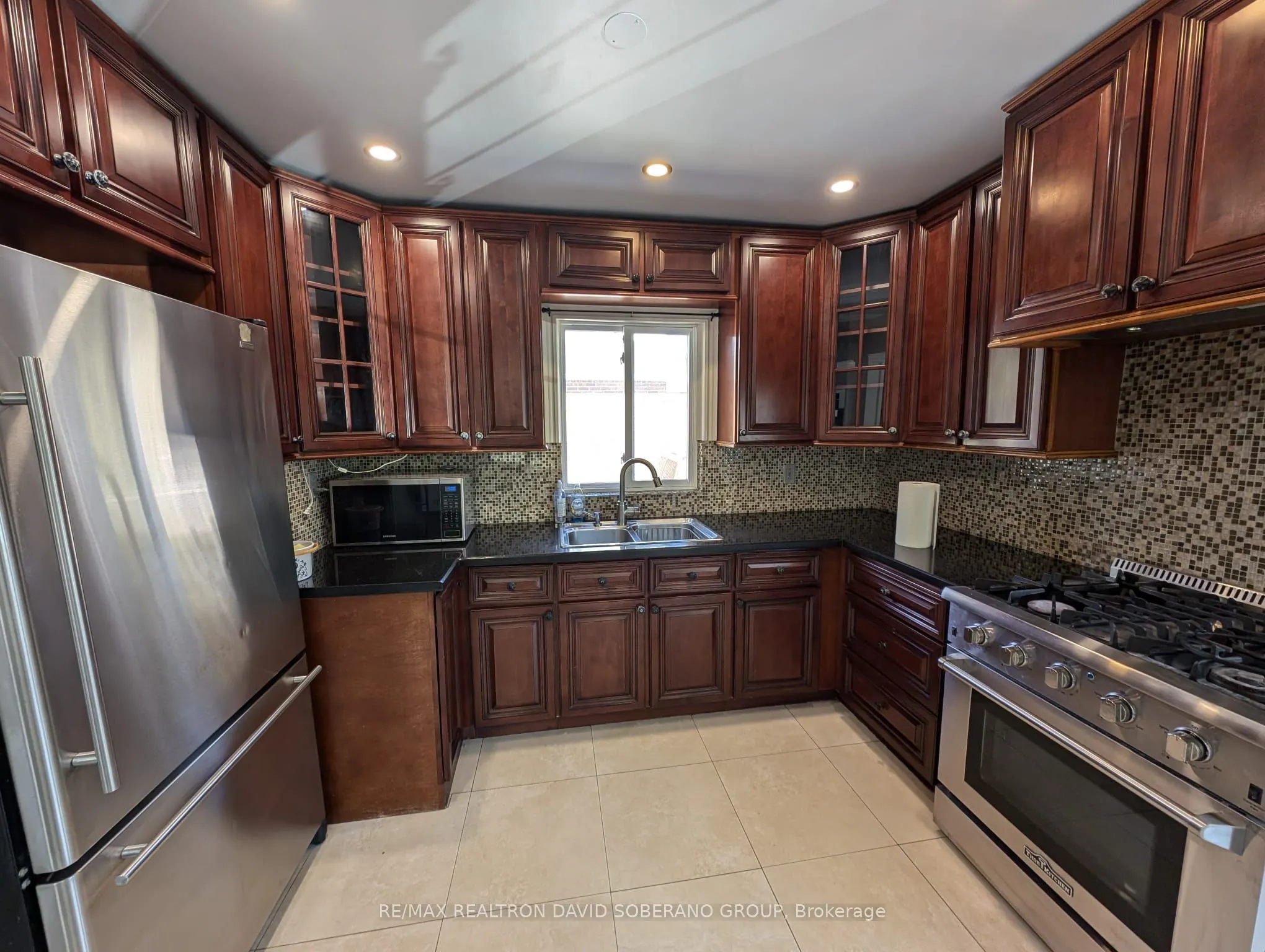 46 Cadillac Avenue, #MAIN FLOOR