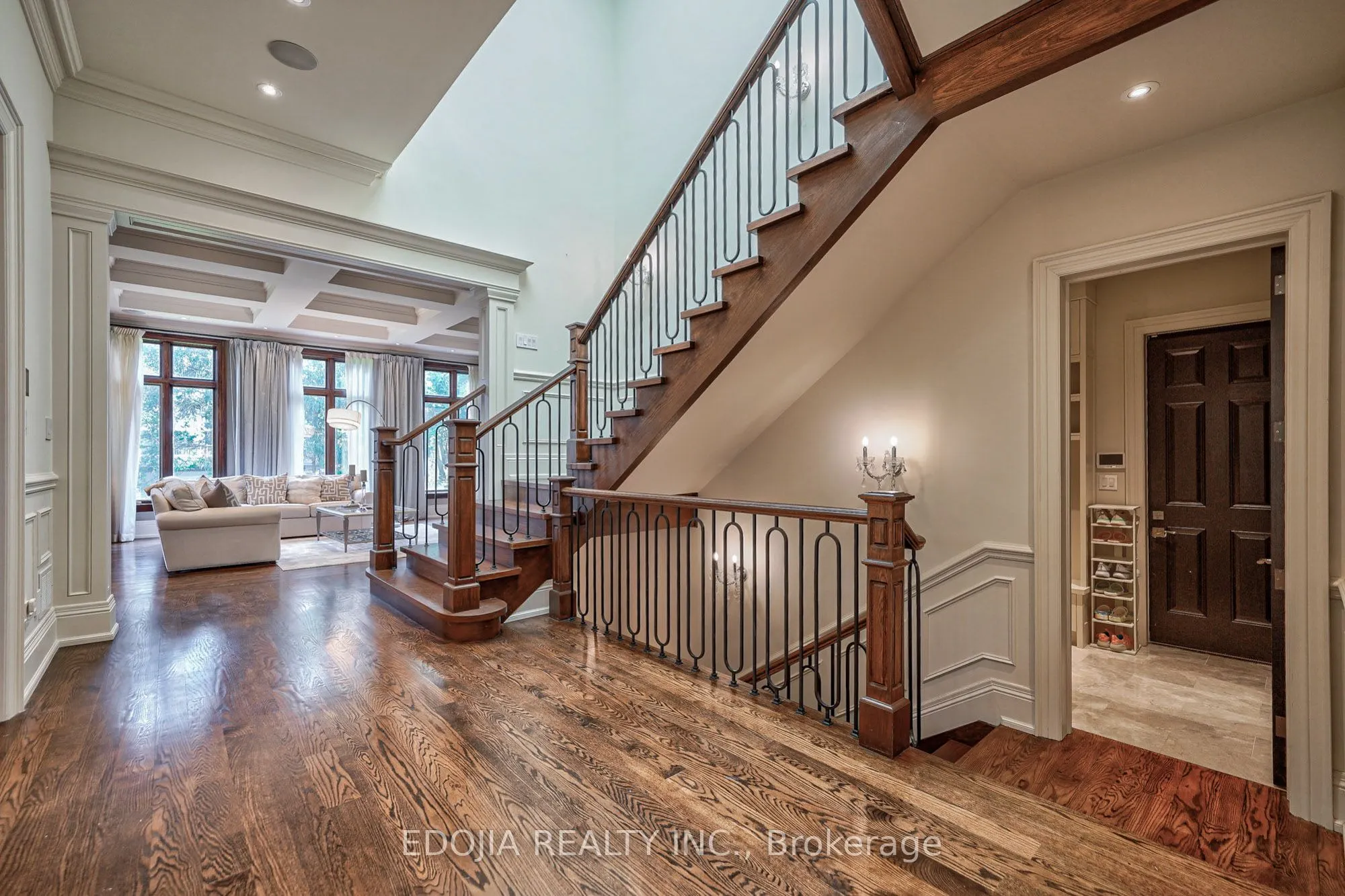 141 Highland Crescent