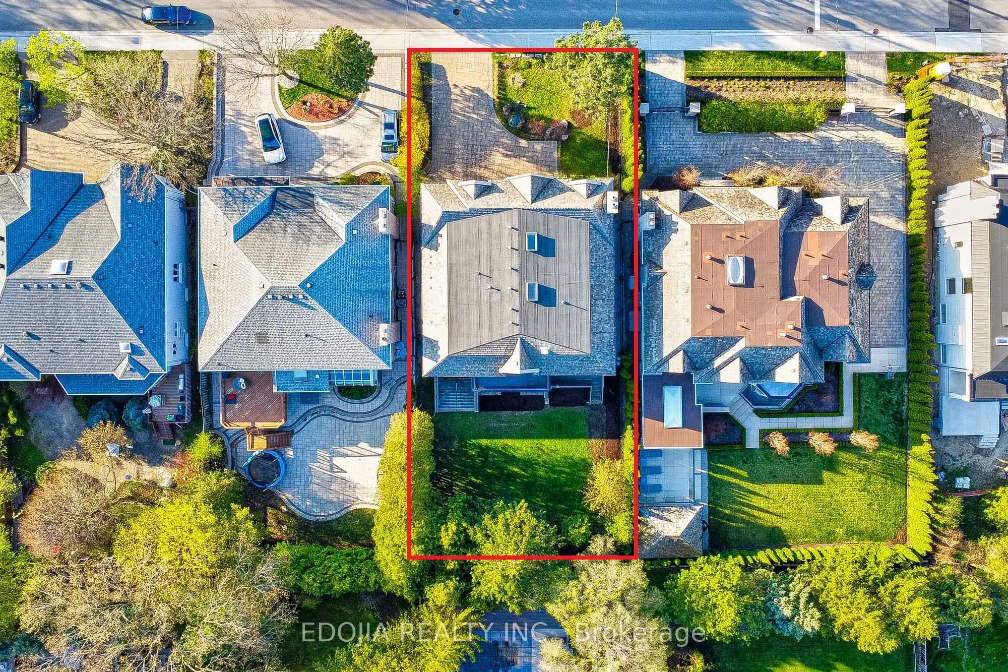 141 Highland Crescent