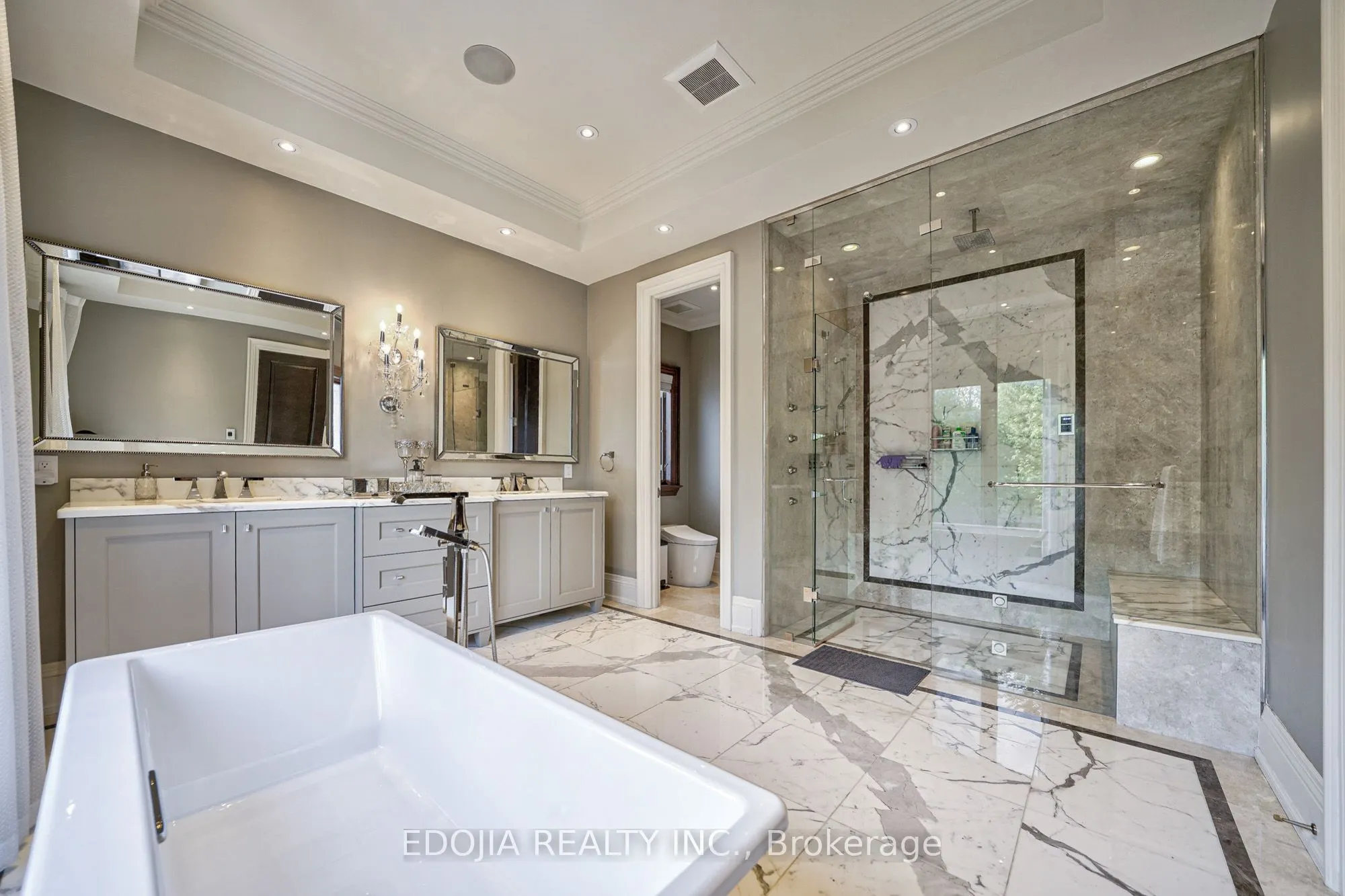 141 Highland Crescent