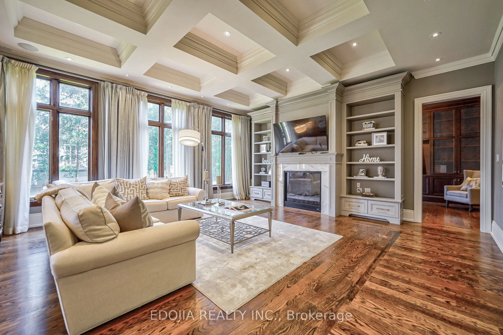 141 Highland Crescent