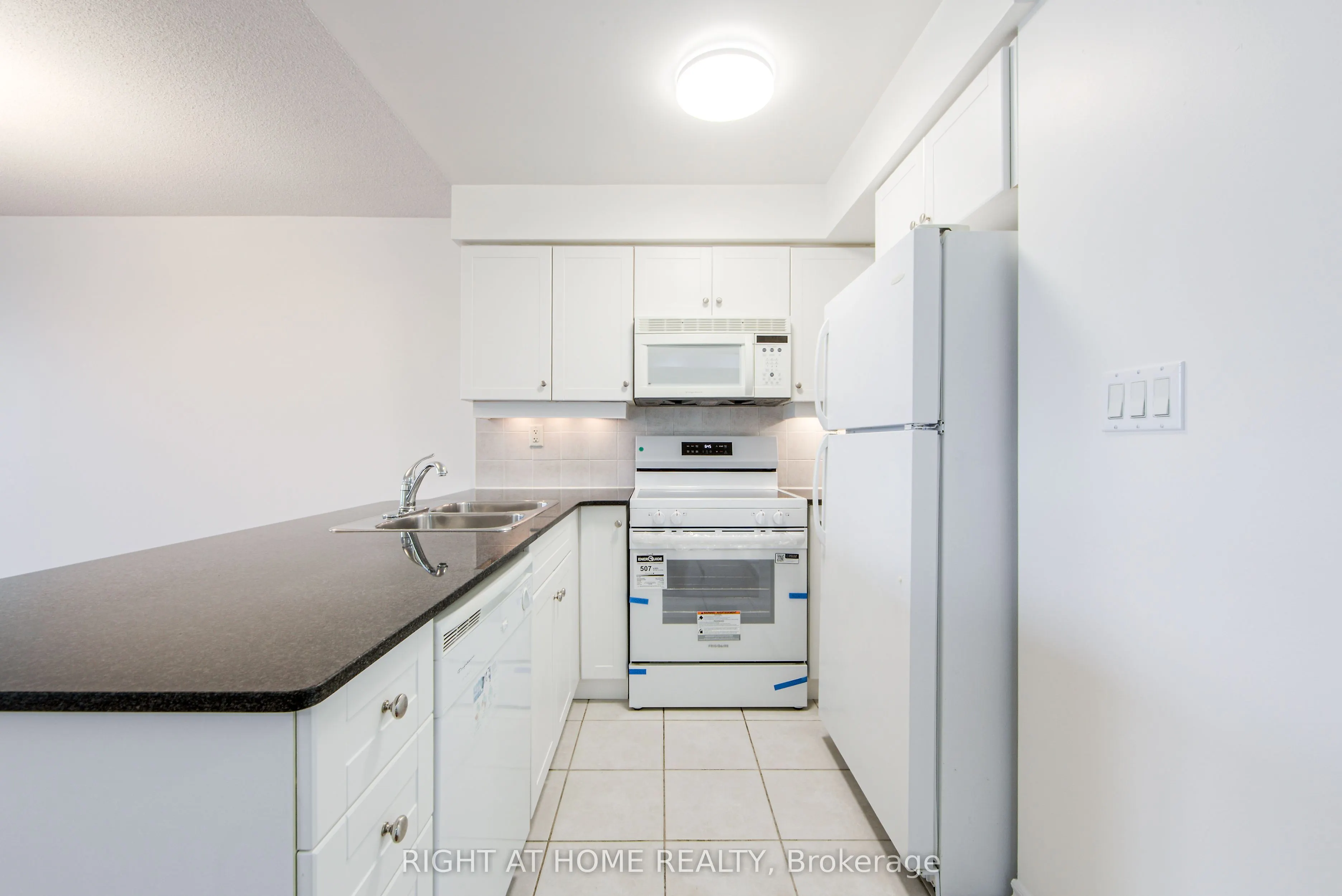 19 Barberry Place, #410