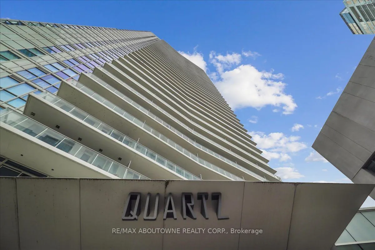 75 Queens Wharf Road, #1901