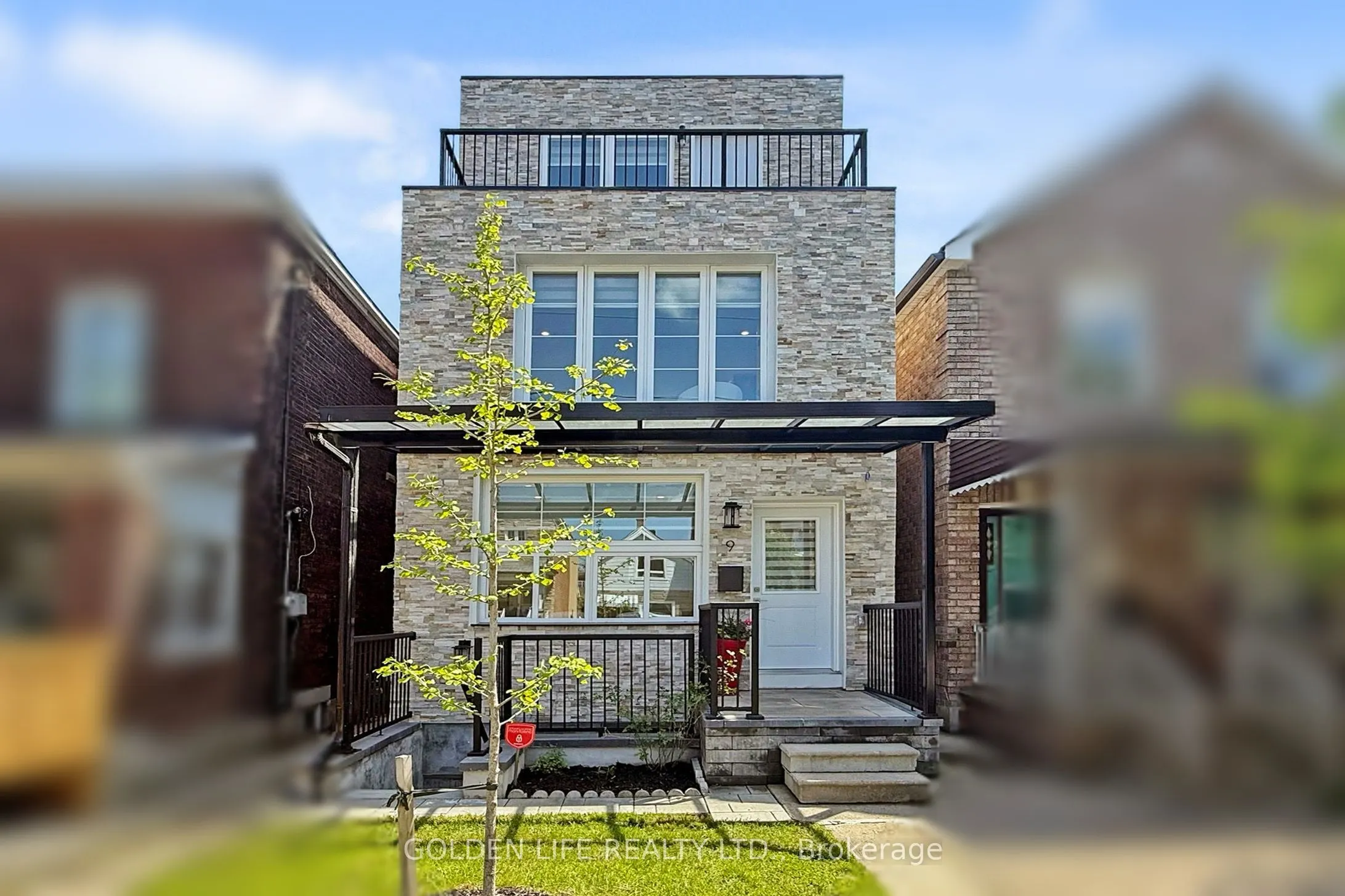 9 Cobourg Avenue