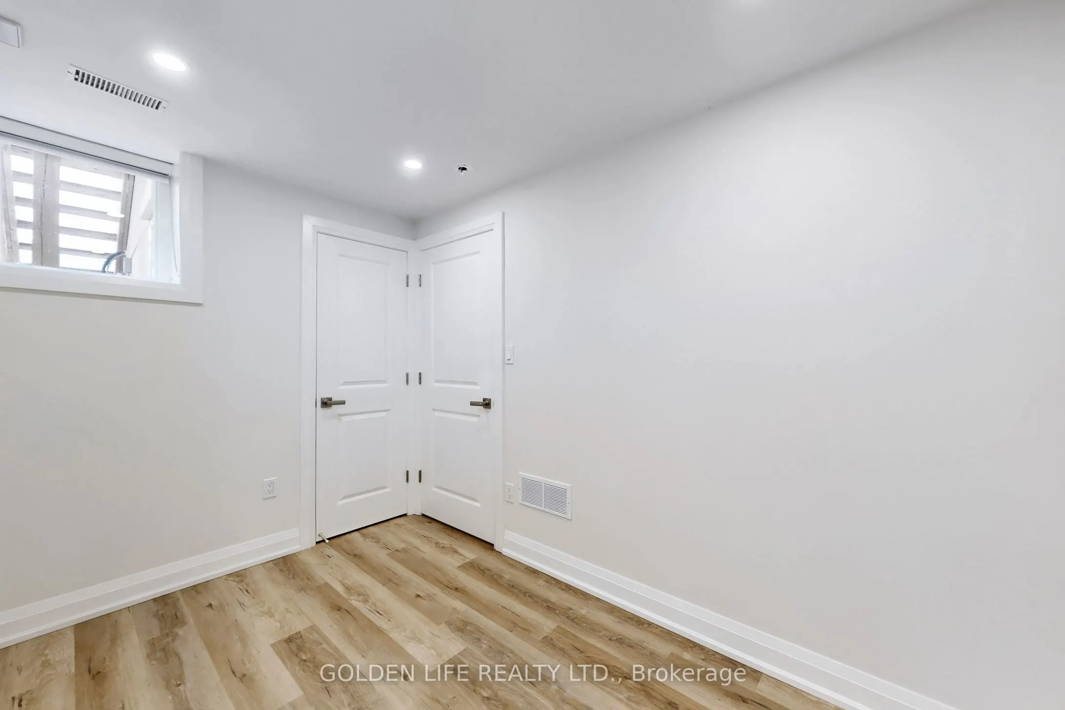 9 Cobourg Avenue