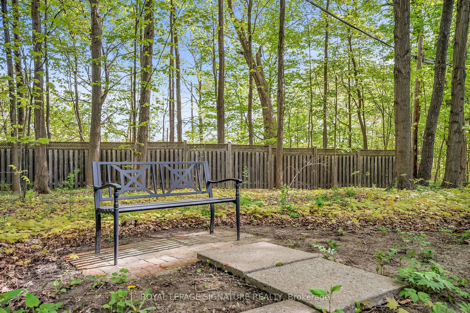 24 Deepwood Crescent