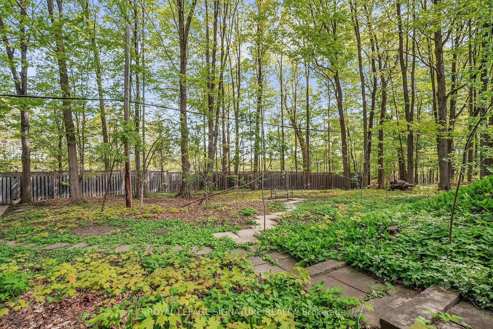 24 Deepwood Crescent