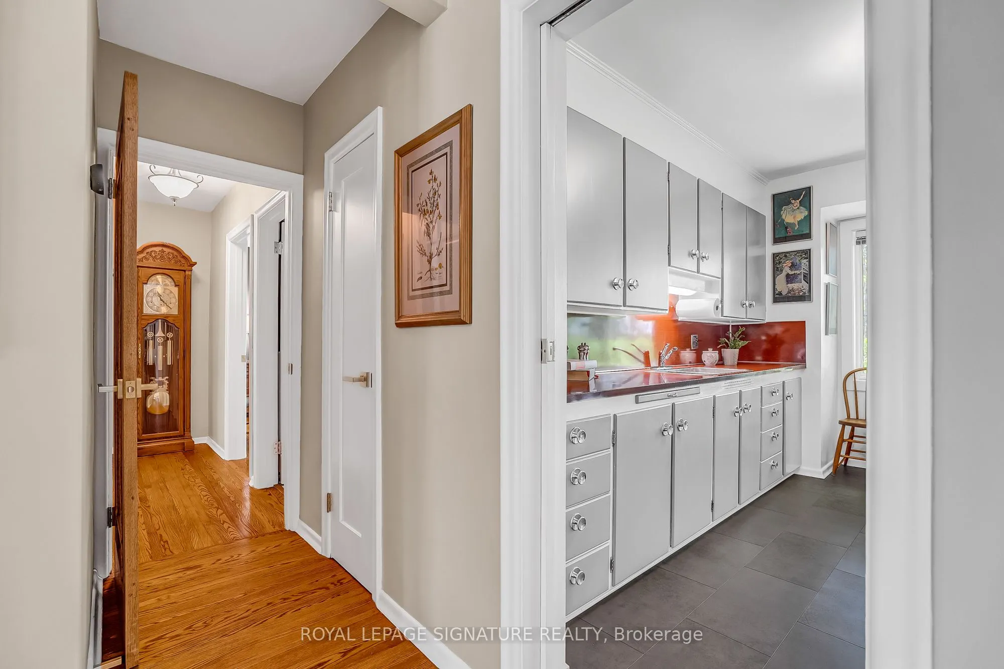 24 Deepwood Crescent