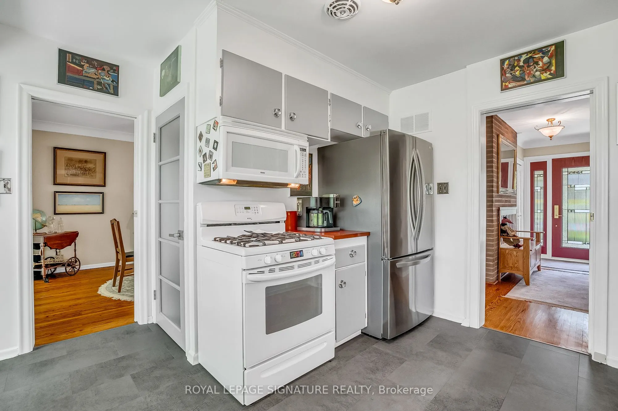24 Deepwood Crescent