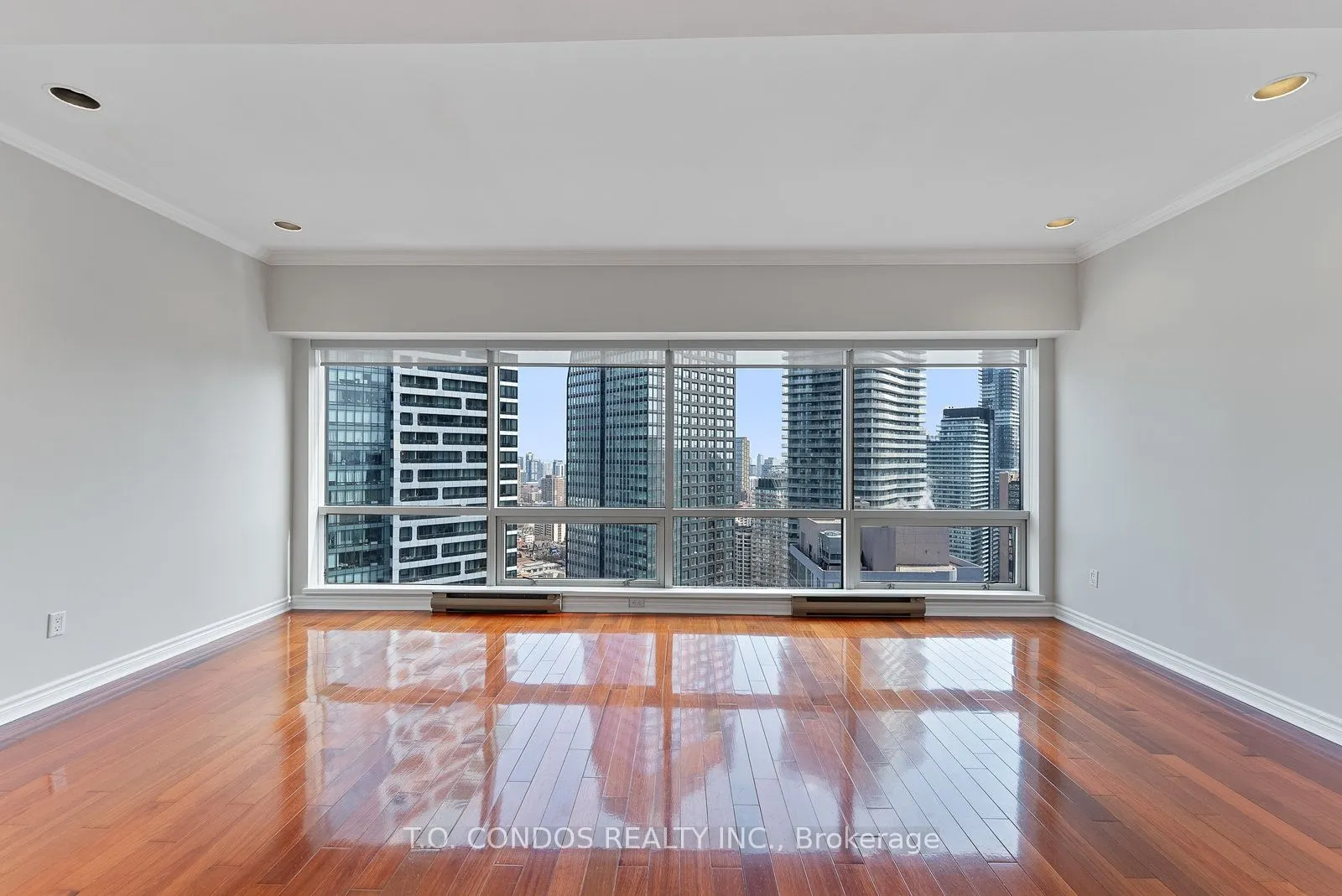 1001 Bay Street, #PH05