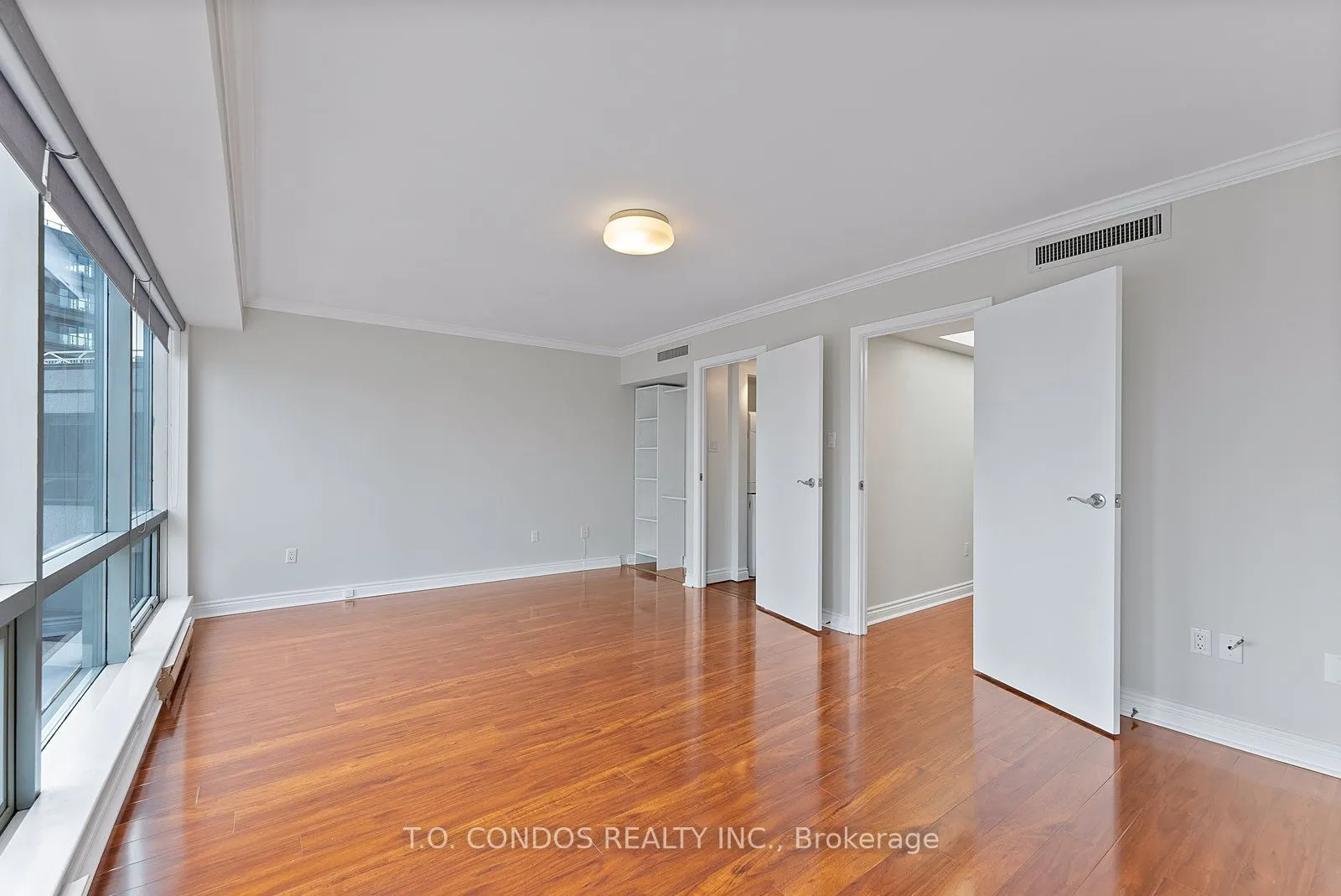 1001 Bay Street, #PH05