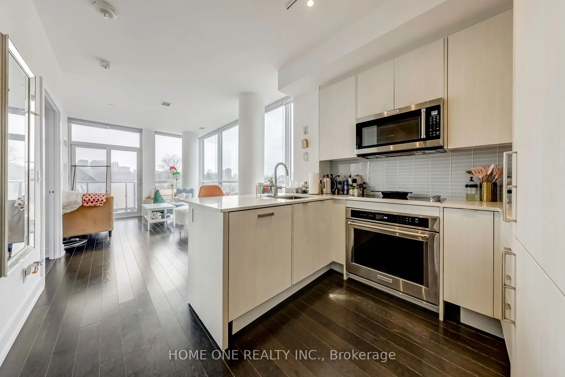 181 Bedford Road, #404