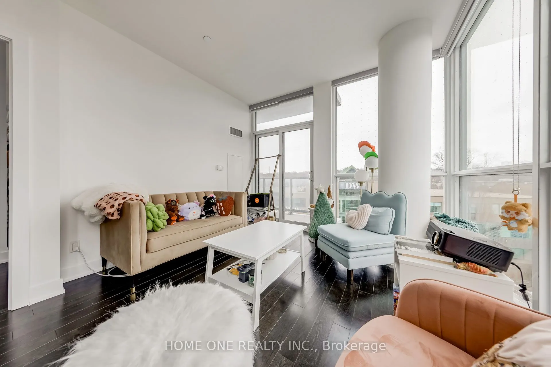 181 Bedford Road, #404